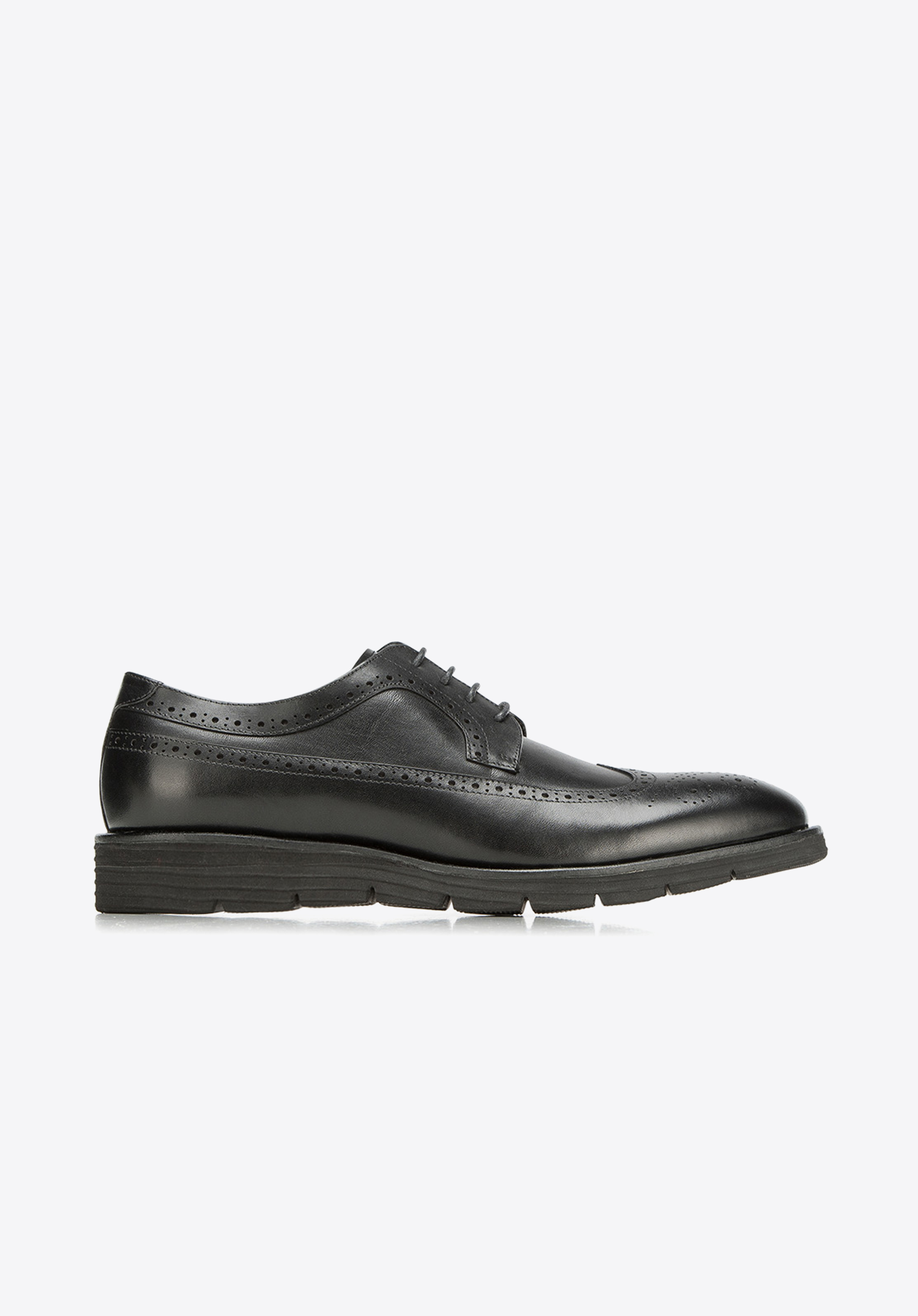 Brogue barbati din piele cu talpa mai groasa