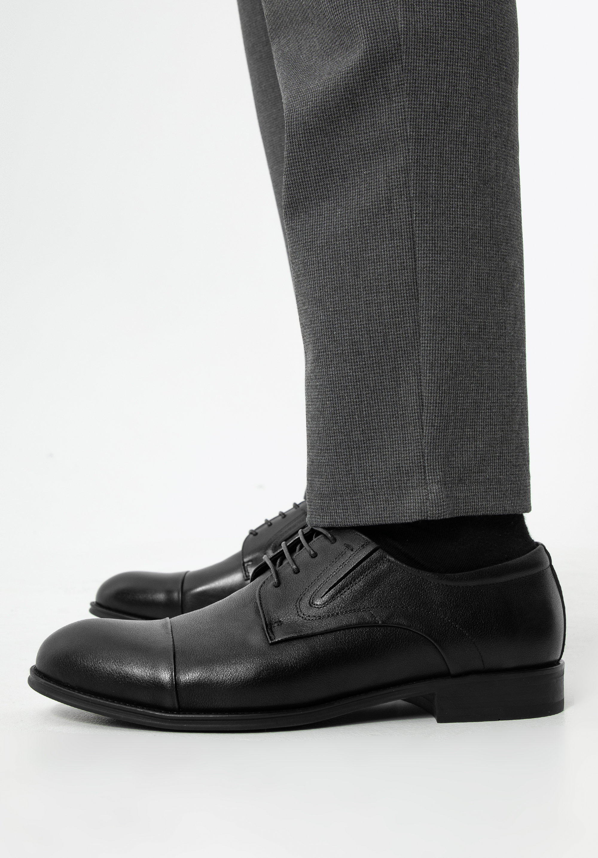 Pantofi derby de bărbați din piele cu elastice cusute