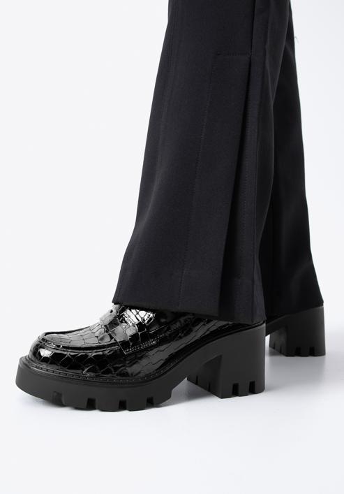 Pantofi loafer cu platformă din piele lăcuită croco, negru, 97-D-504-1C-39, Fotografie 15