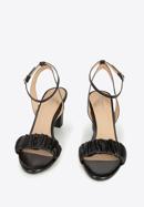 Sandale de damă din piele șifonată cu toc lat, negru, 94-D-804-1-37, Fotografie 2
