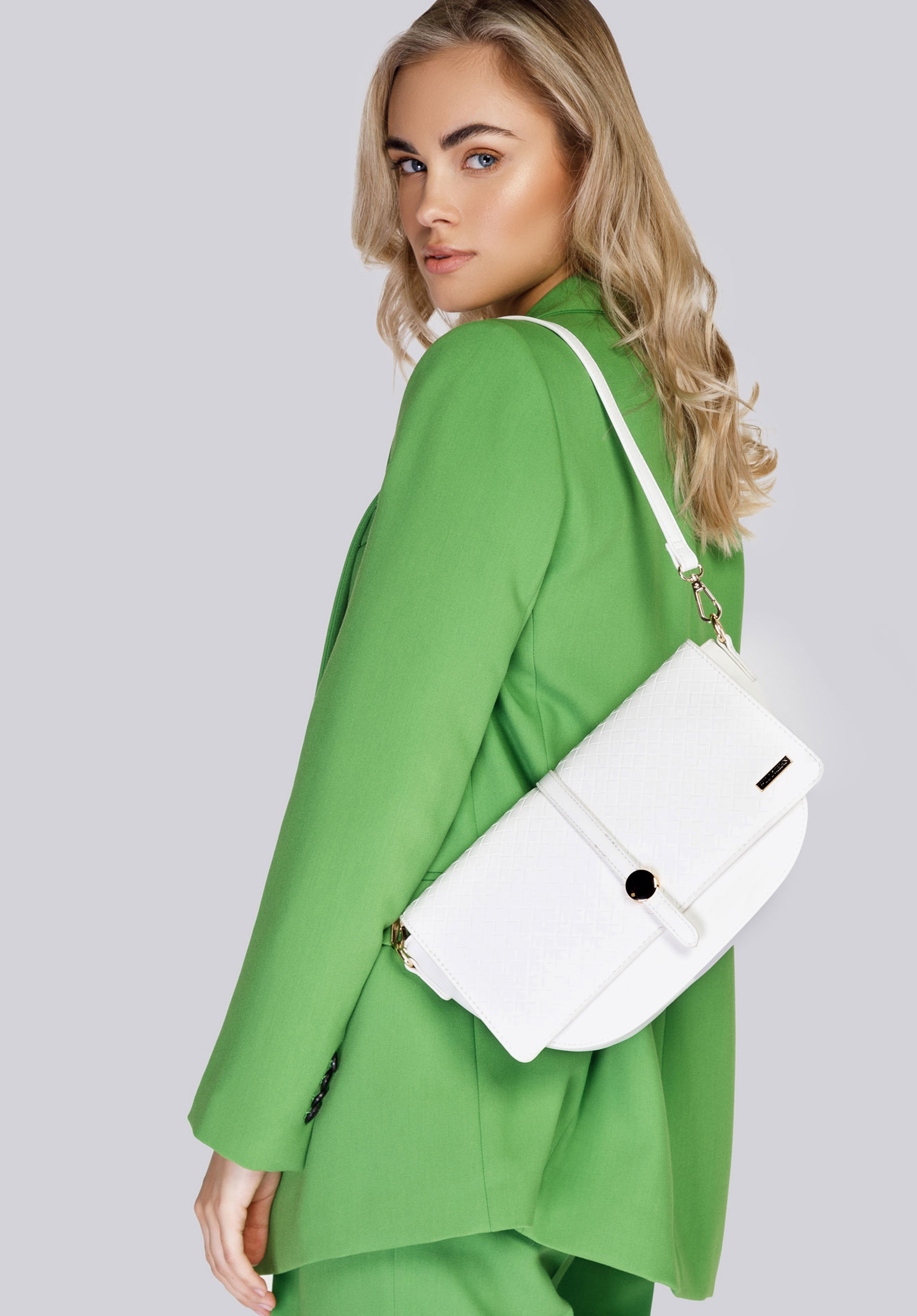 Halbkreisförmige Handtasche