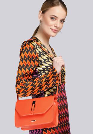 Umhängetasche für Damen mit geometrischer Schnalle, orange, 94-4Y-613-K, Bild 1