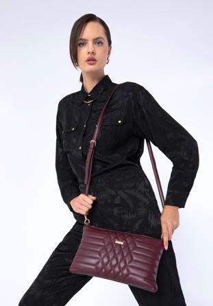 Dünne Damen-Umhängetasche aus gestepptem Öko-Leder mit dekorativem Muster