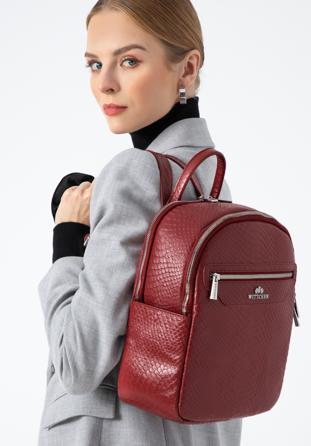 Gyíkbőr textúrájú bőr hátizsák, piros, 97-4E-007-3, Fénykép 1