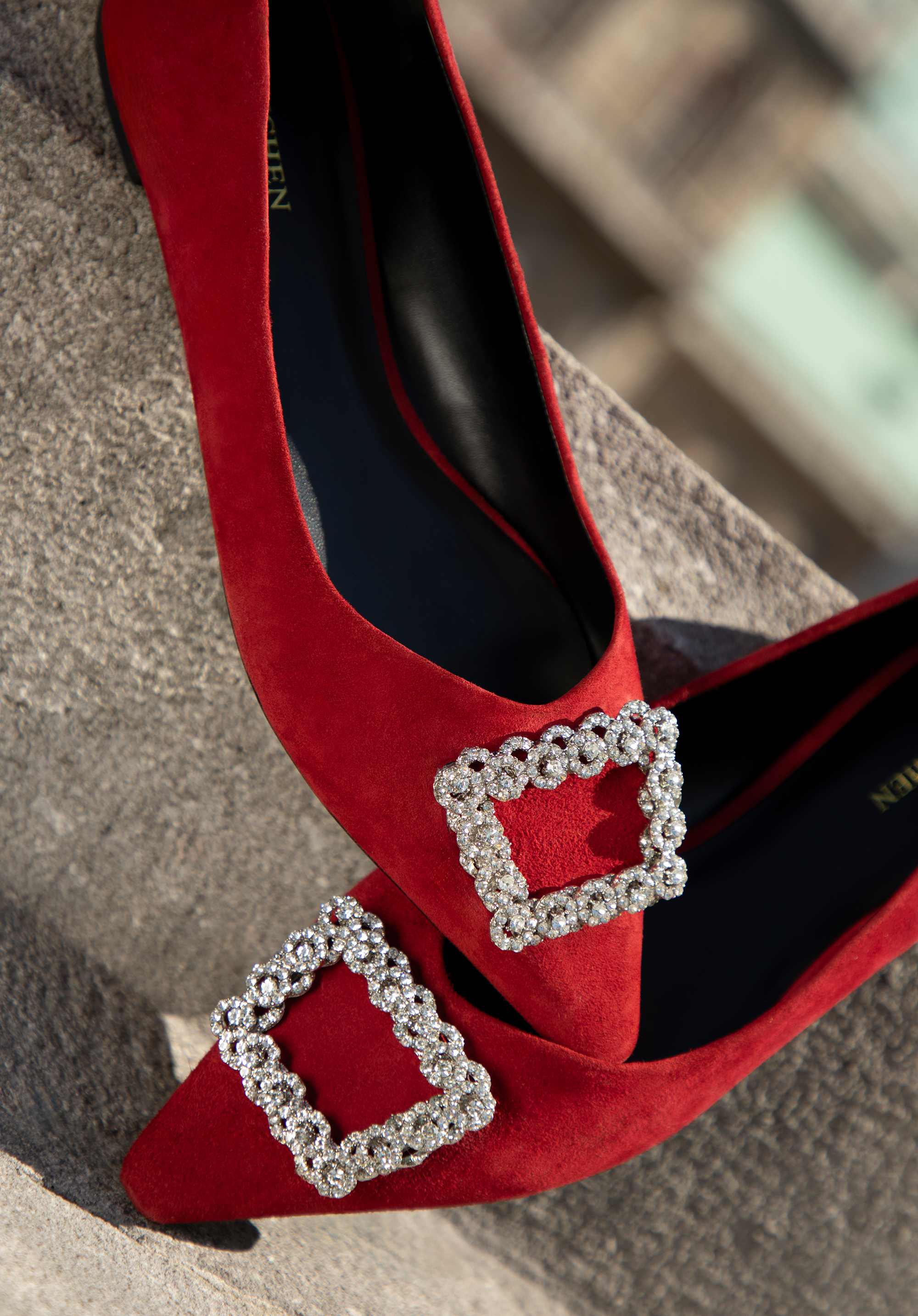 Női velúr balerinacipő csattal, piros, 99-D-601-3-37, Fénykép 1