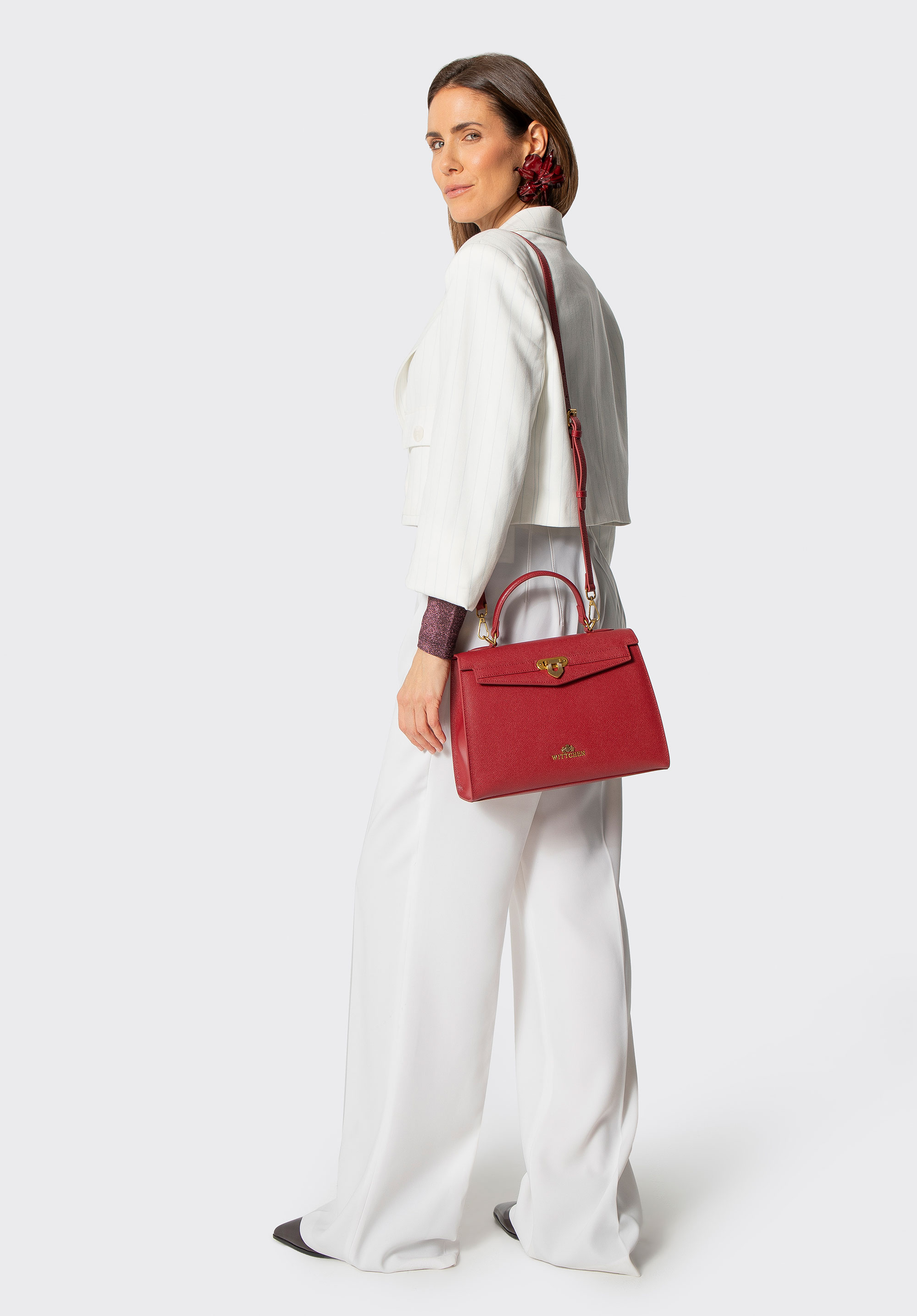 Ledertasche mit dekorativem Verschluss, rot, 101-4E-214-3, Bild 1