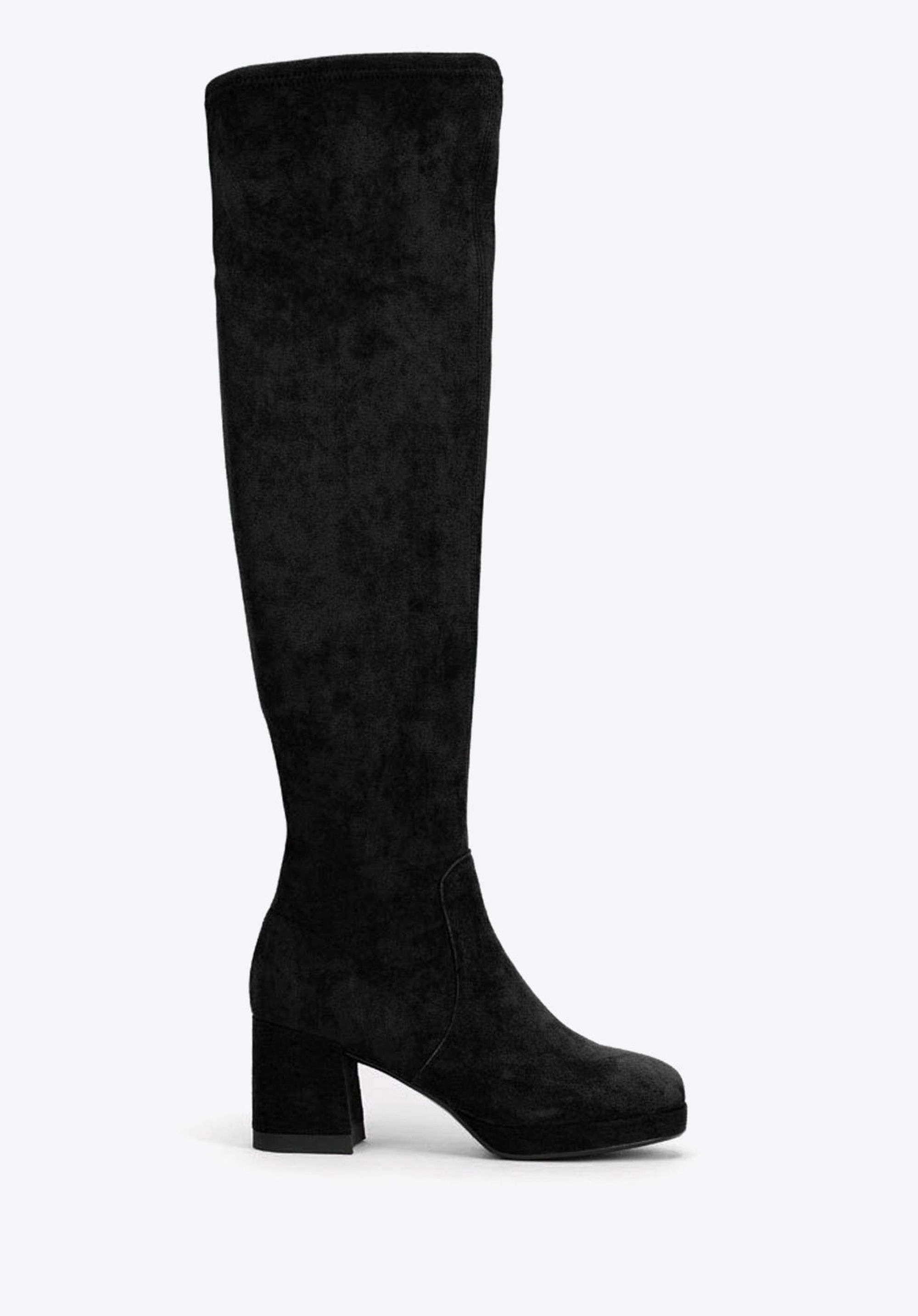 Absatzstiefel aus Wildleder mit elastischem Schaft