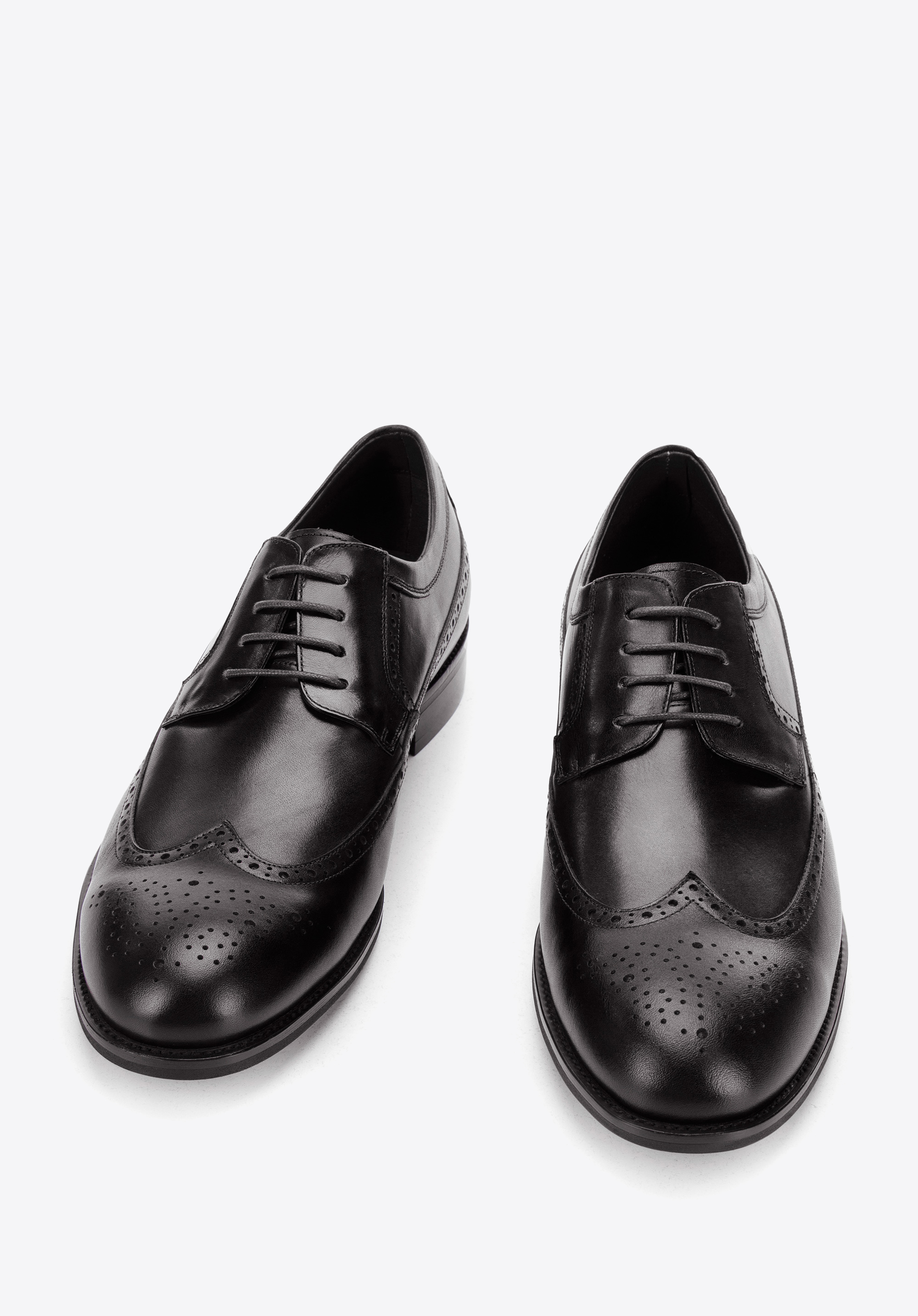 Brogues aus Leder mit horizontalen Nähten, schwarz, 94-M-511-1E-45, Bild 1