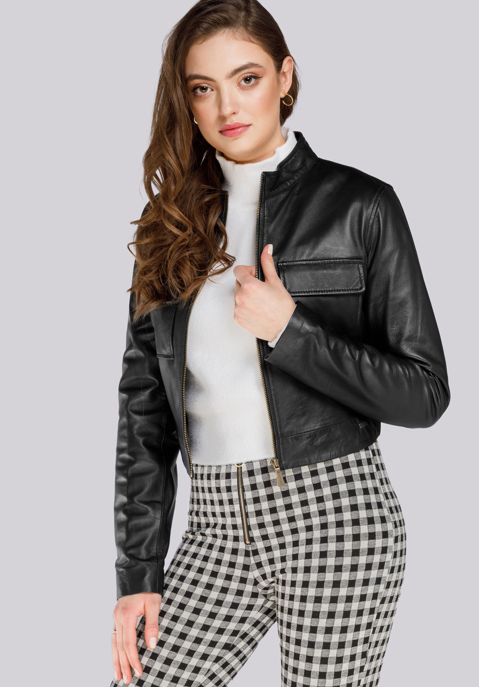 Cropped Jacke aus Leder, schwarz, 94-09-805-1-XL, Bild 1