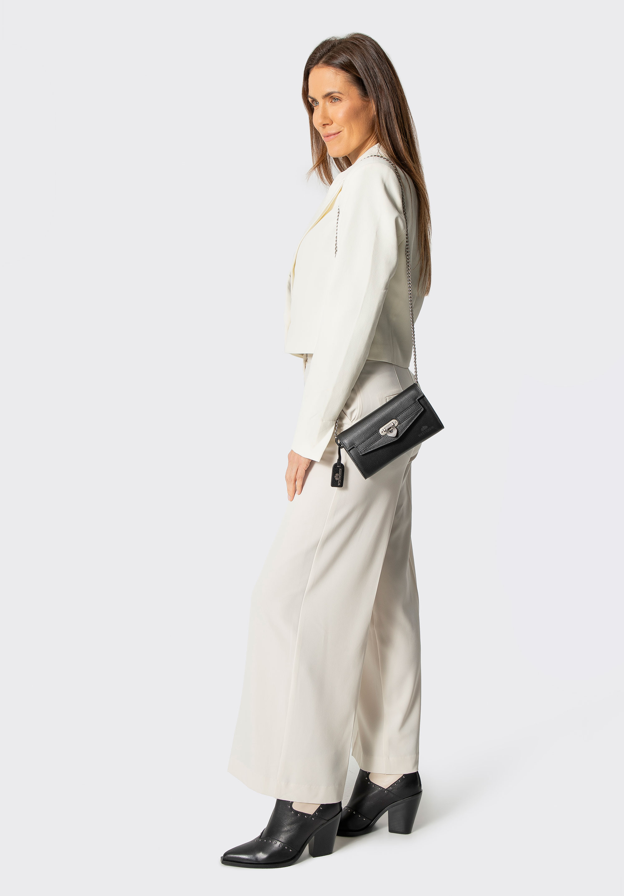 Damen-Clutch aus Leder mit Kettenschulterriemen, schwarz, 101-4E-217-1, Bild 1