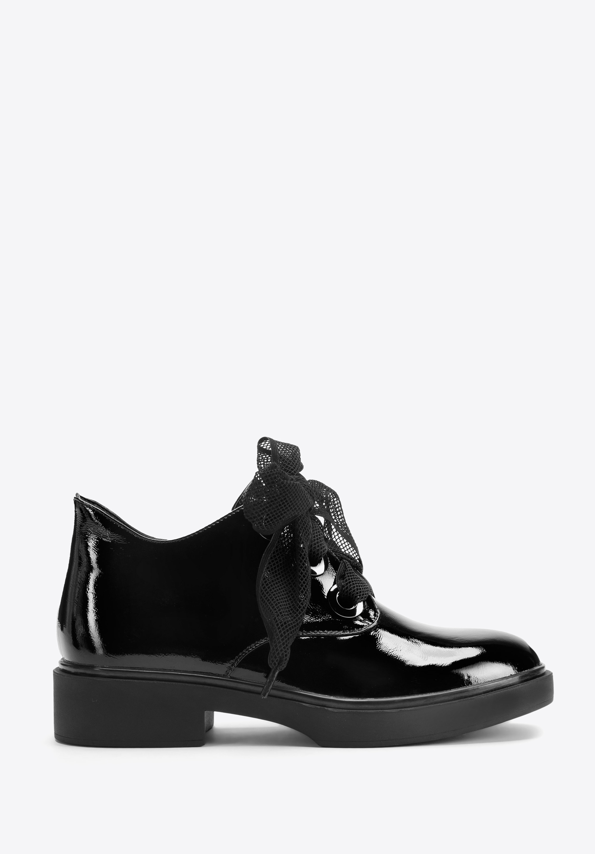 Damen-Halbschuhe aus Lackleder mit Schleife, schwarz, 93-D-956-1-36, Bild 1