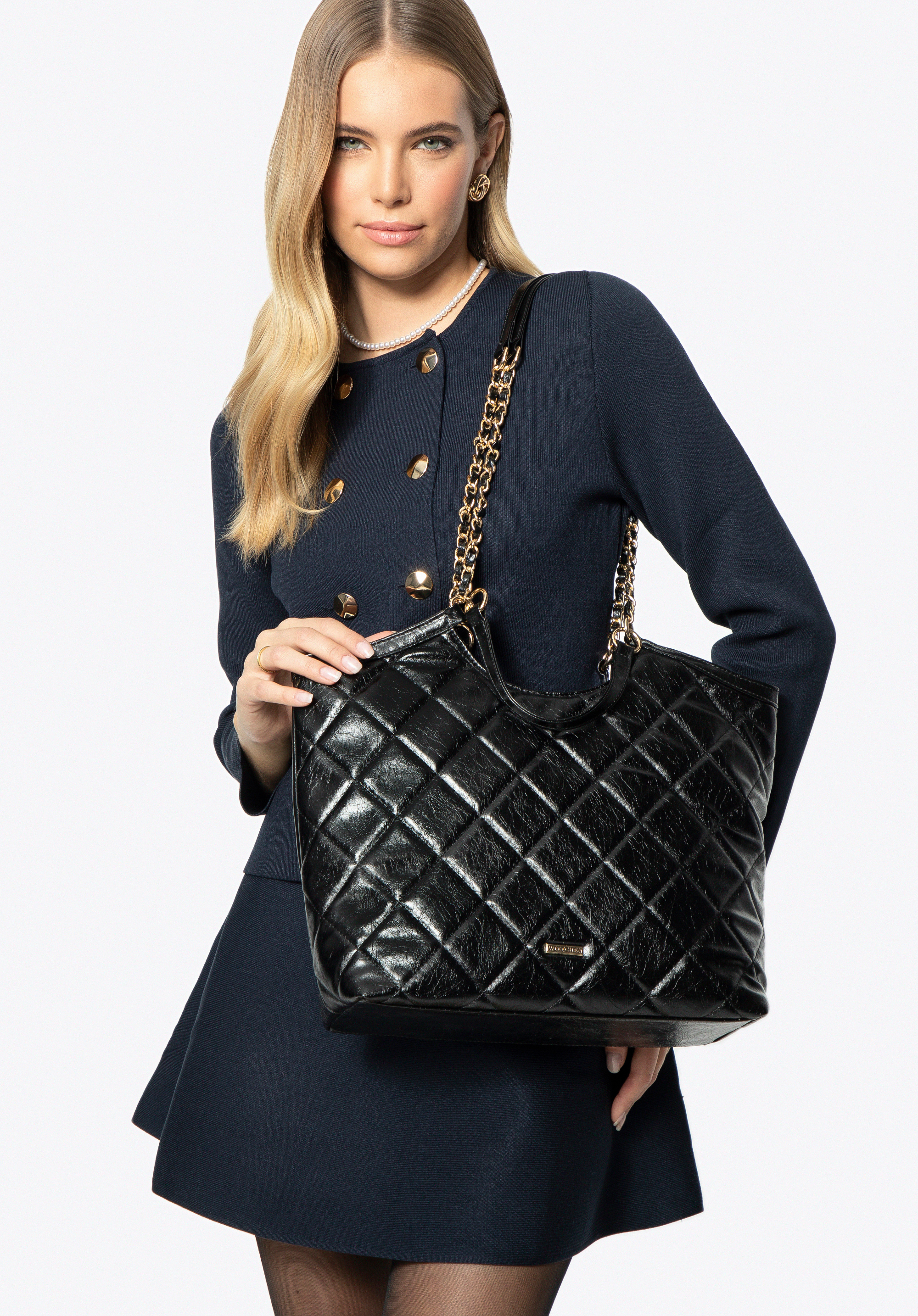 Damen-Shopper-Tasche aus Öko-Leder mit geometrischen Nähten, schwarz, 99-4Y-624-1, Bild 1