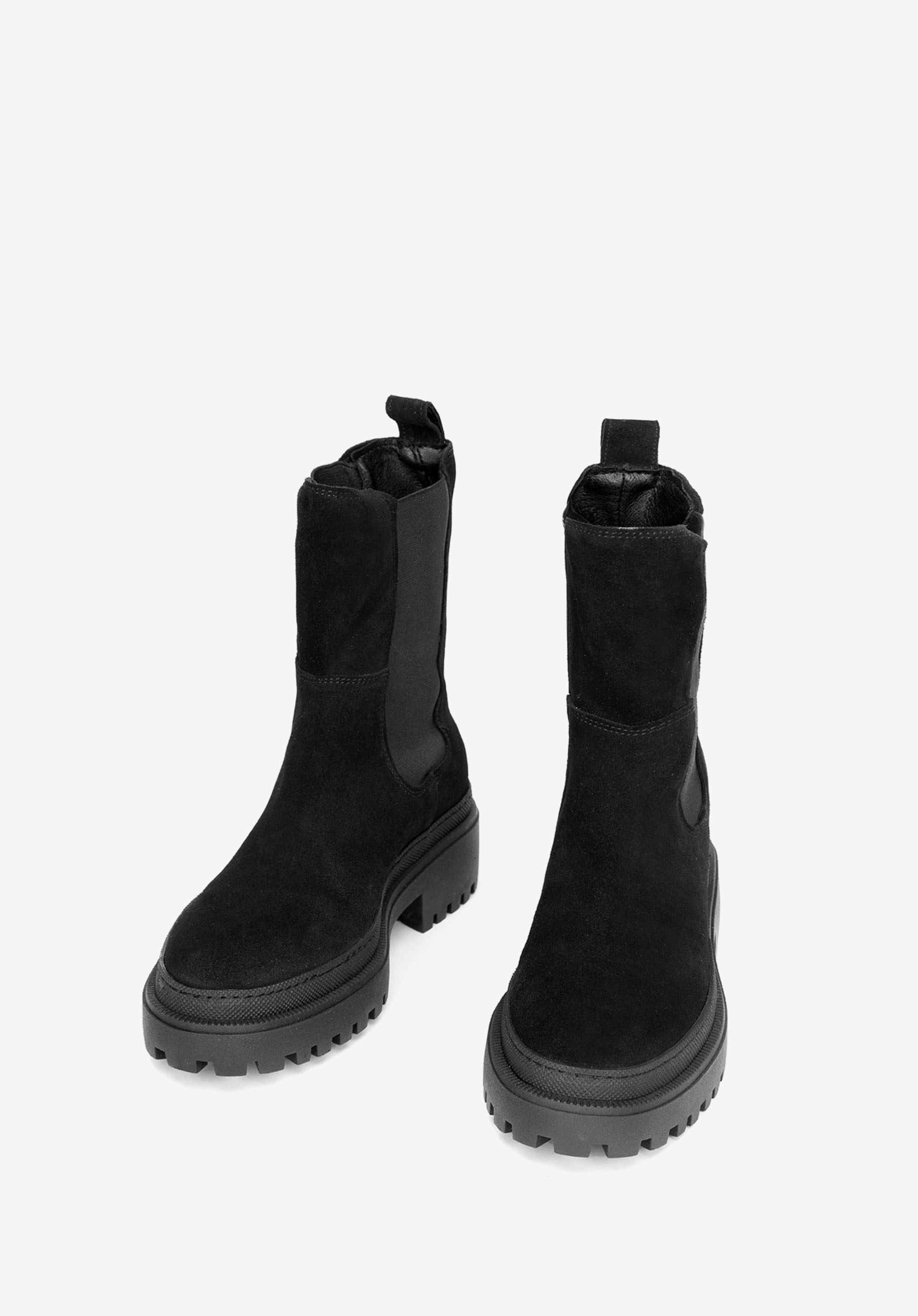 Damen- Wanderstiefel mit dicker Sohle