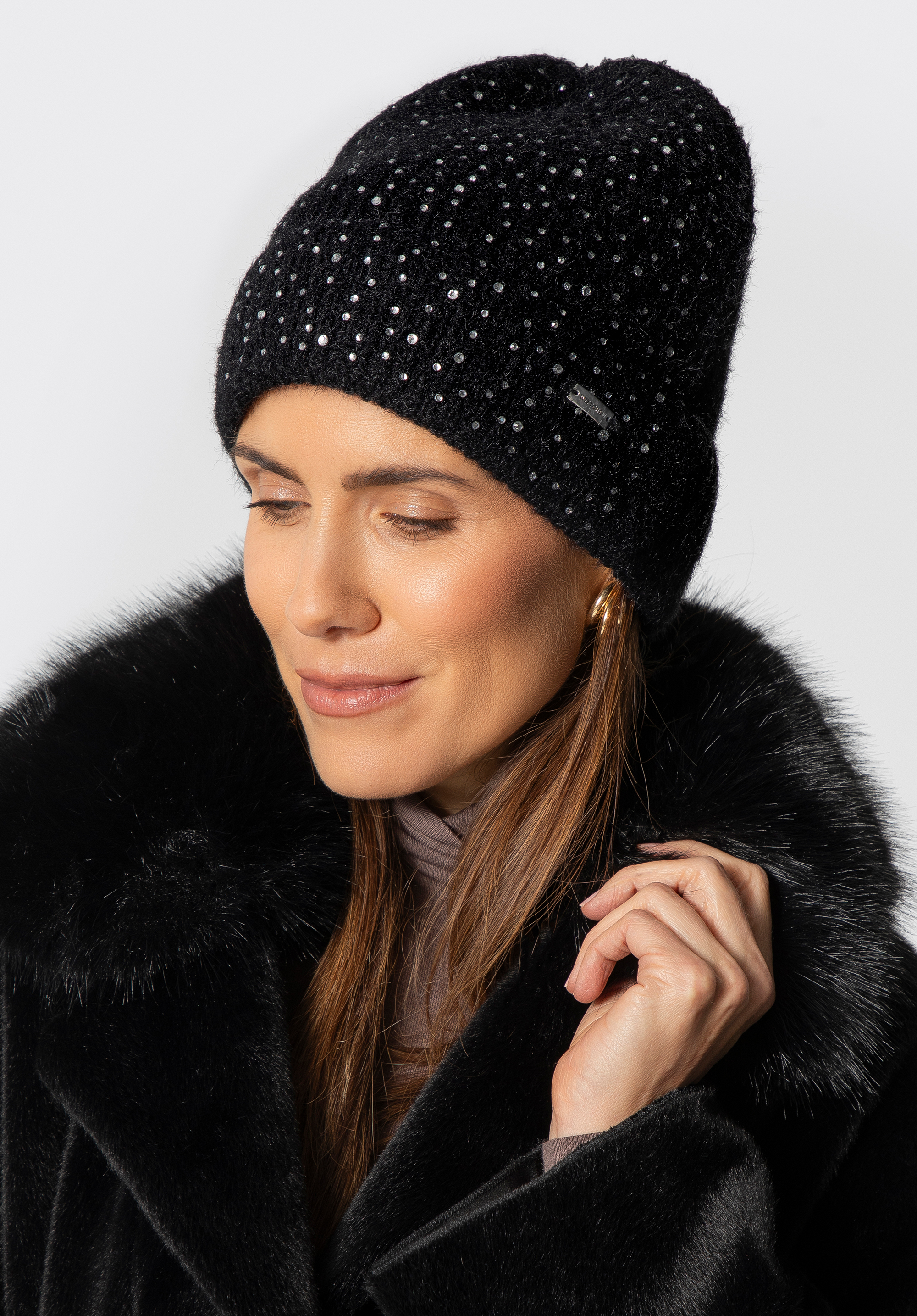 Damen-Wintermütze mit dezenten Strassverzierungen, schwarz, 101-HF-002-1, Bild 1