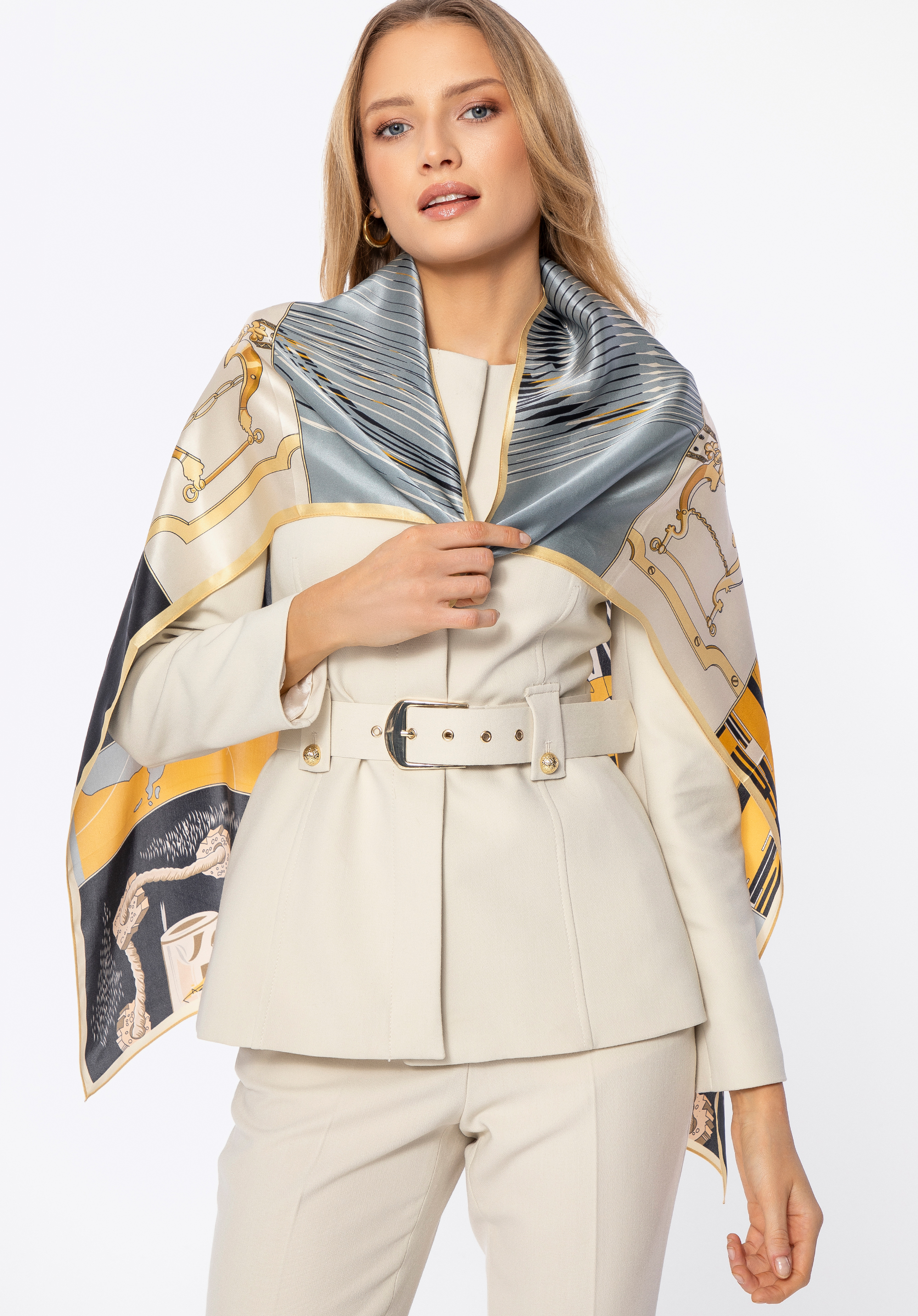 Gemusterter Seidenschal für Damen, schwarz-gold, 100-7D-S21-X1, Bild 1