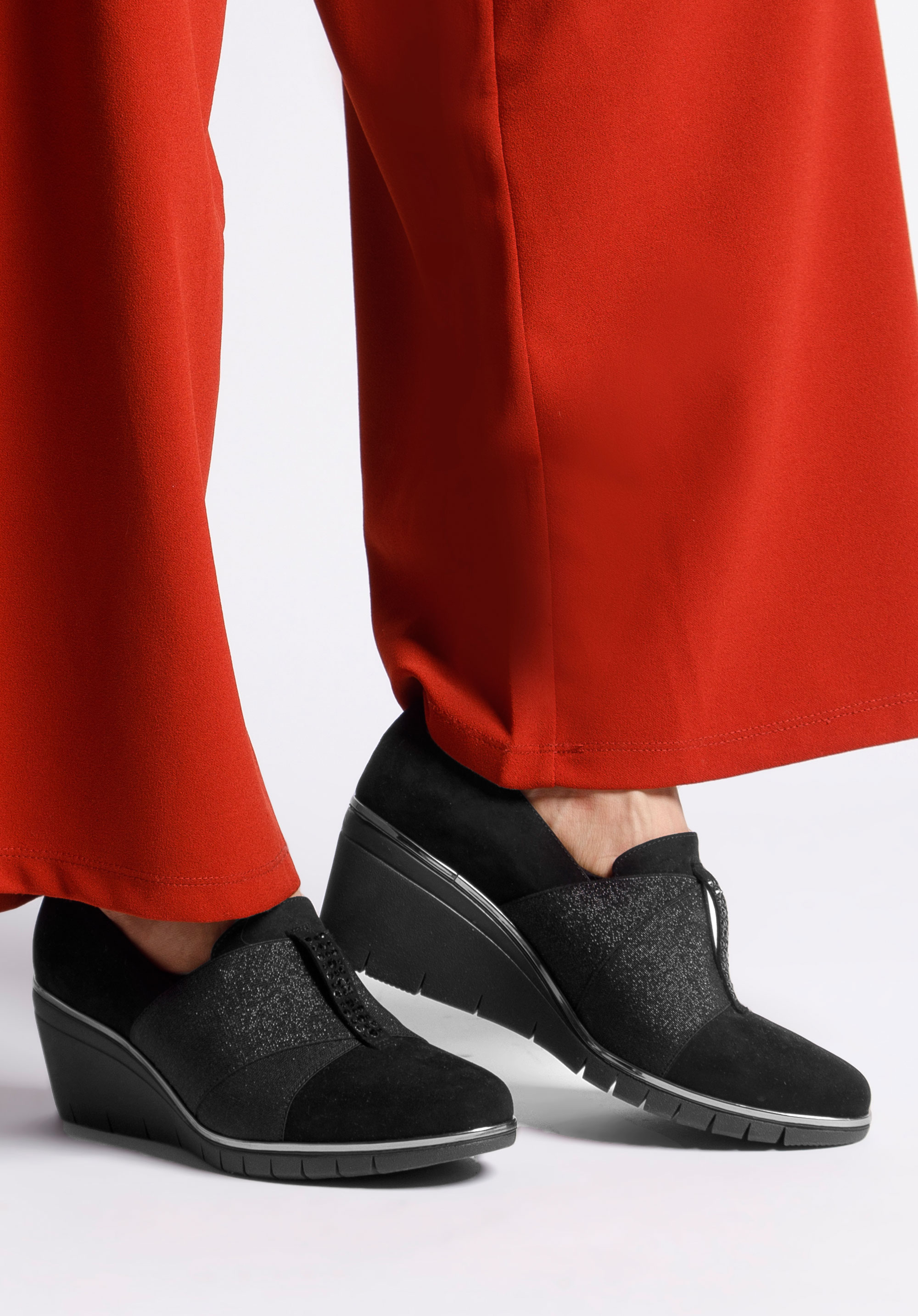 HALBSCHUHE MIT KEILABSATZ, schwarz, 92-D-655-1-35, Bild 1