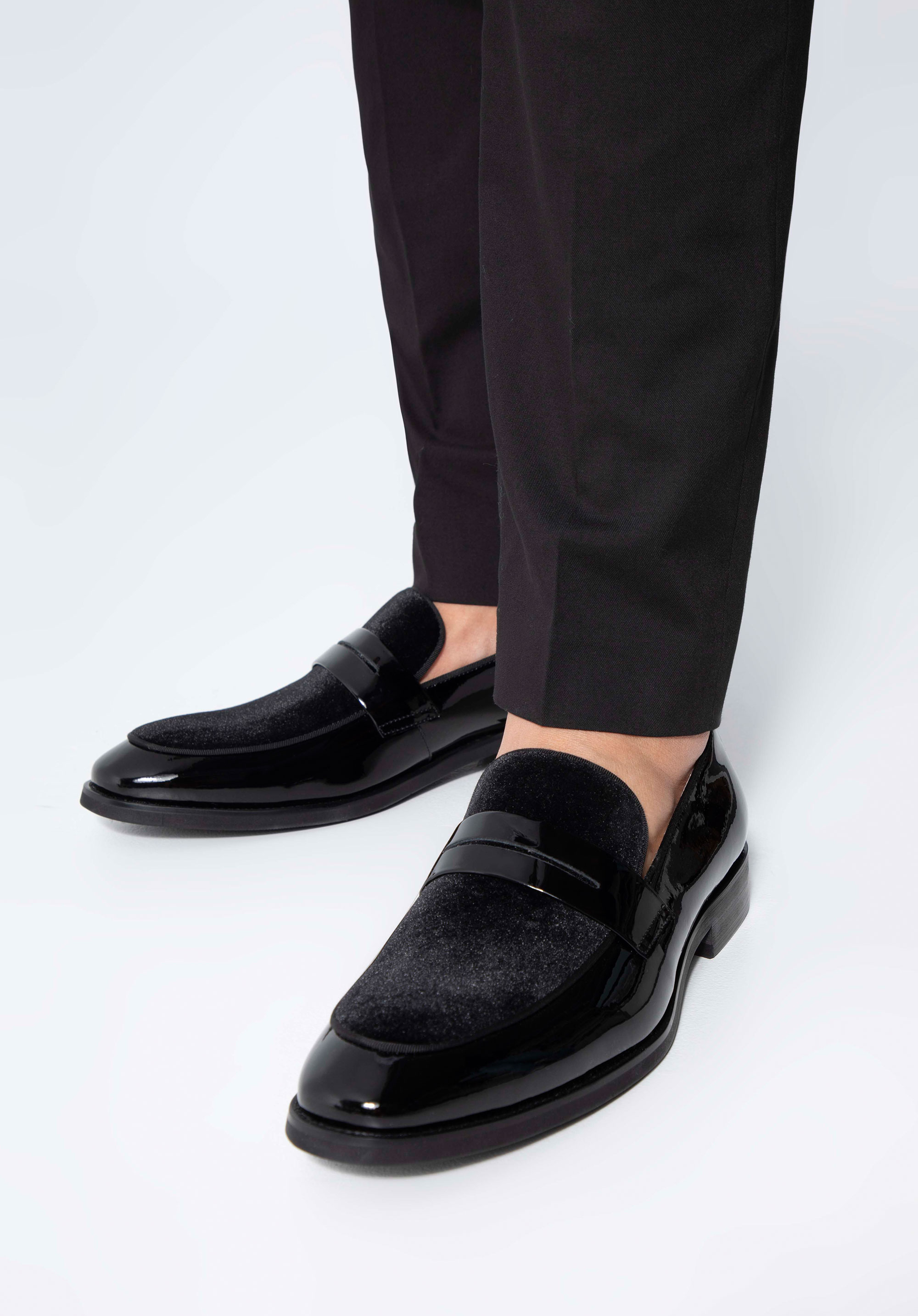 Herren-Mokassins aus Lackleder, schwarz, 98-M-706-1L-42, Bild 1