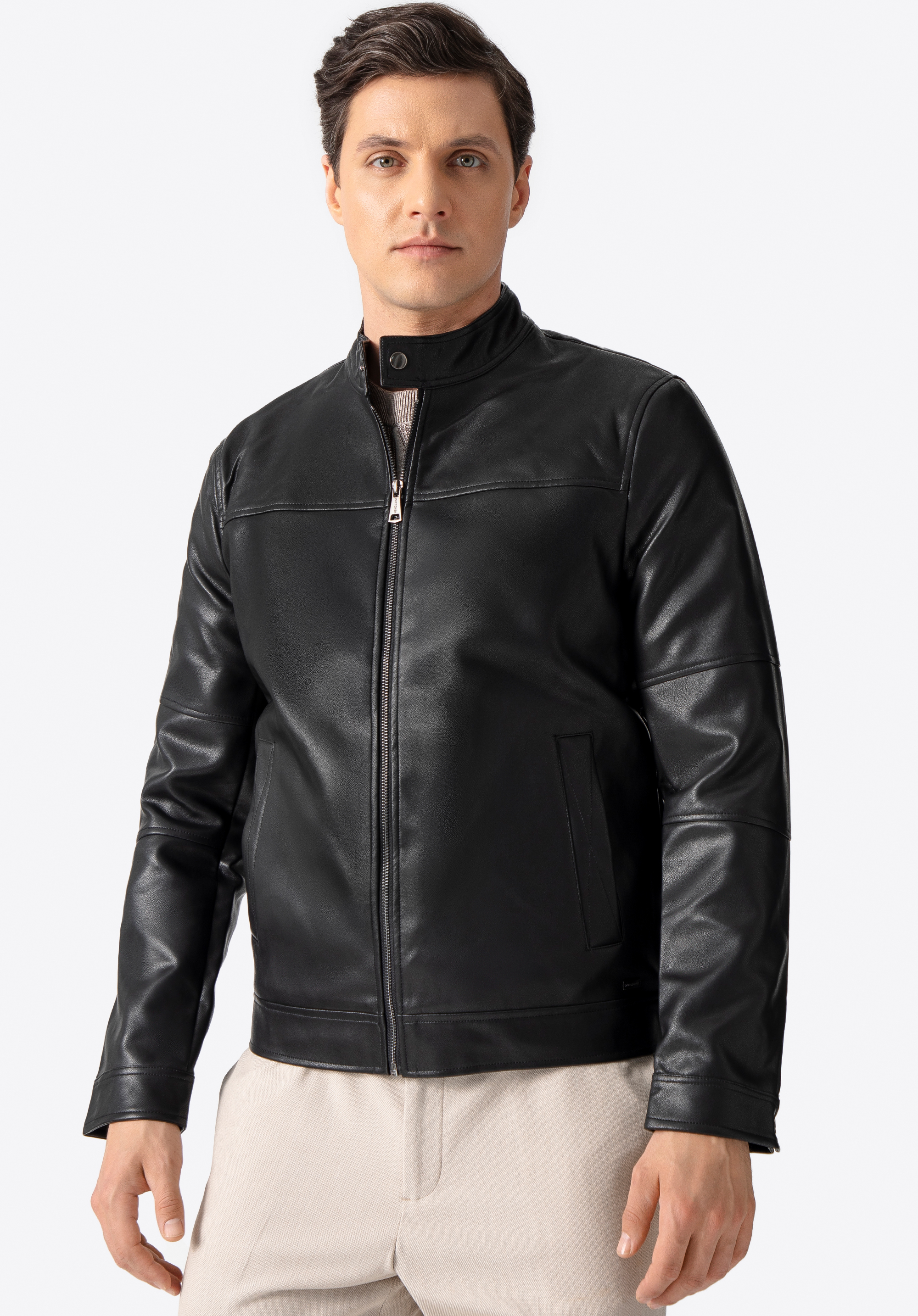 Herrenjacke aus Öko-Leder mit dekorativ besetzten Taschen, schwarz, 97-9P-153-1-2XL, Bild 1