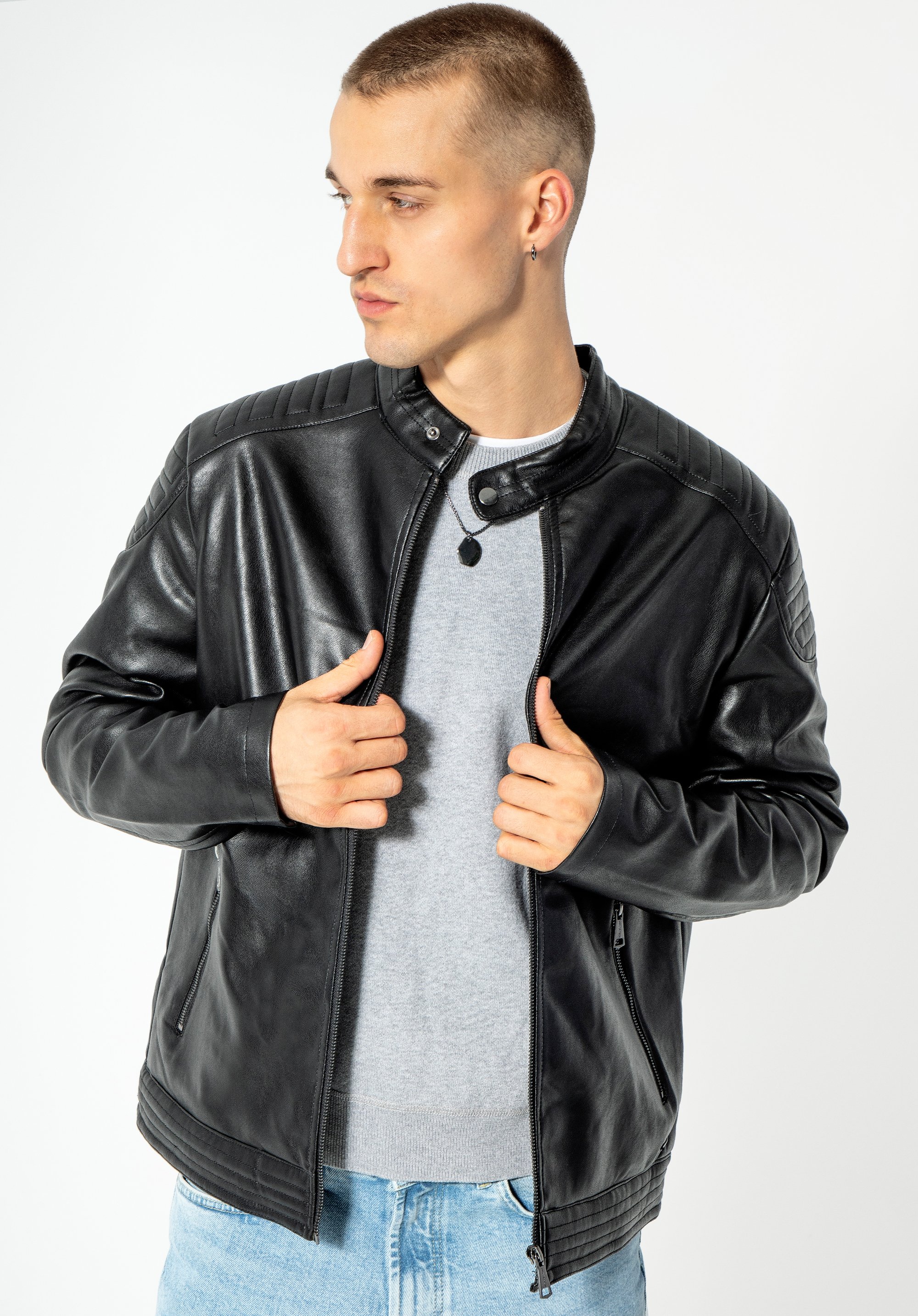 Herrenjacke aus Öko-Leder mit gesteppten Schultern, schwarz, 95-9P-152-1-2XL, Bild 1