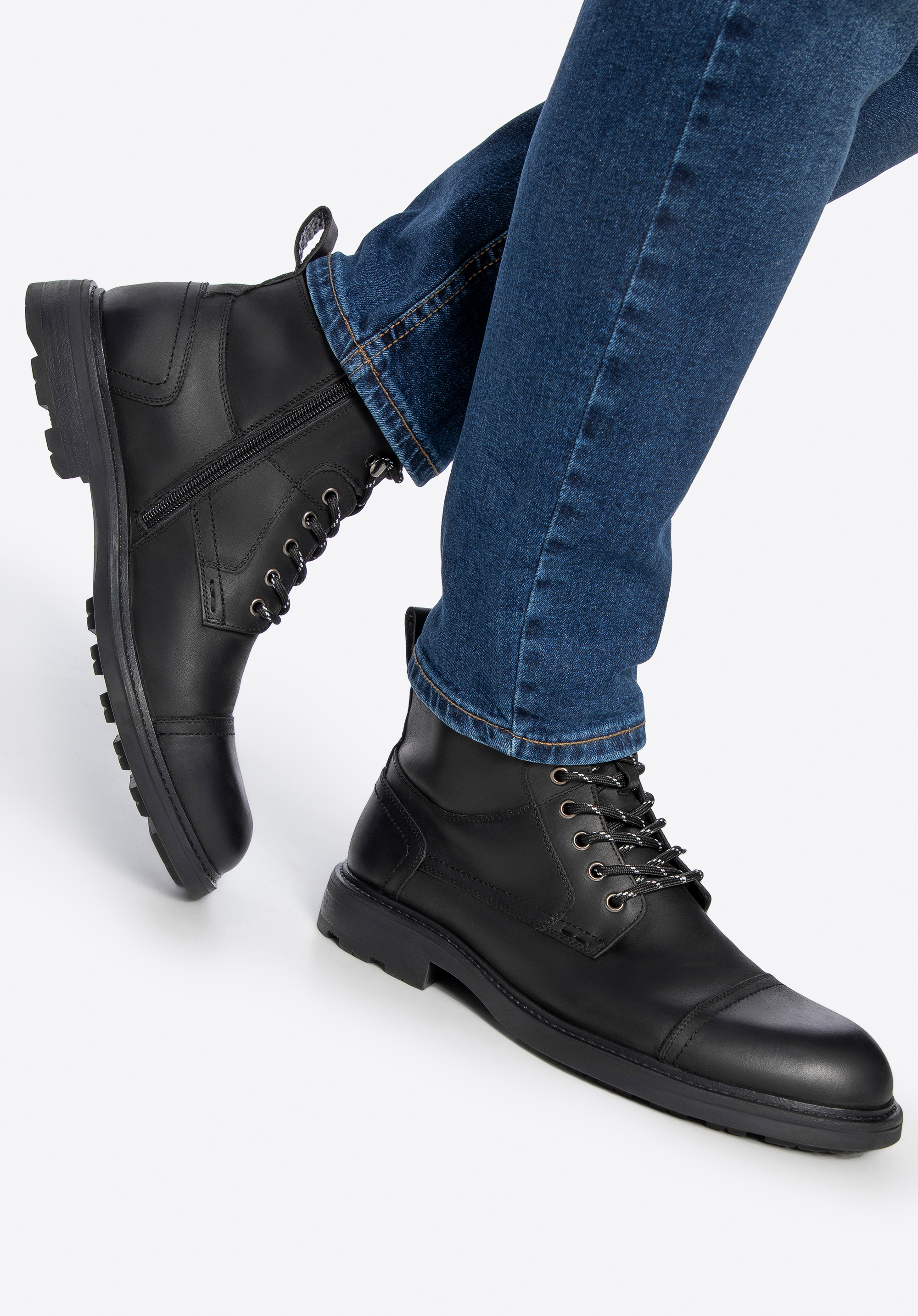 Herrenstiefel aus Leder mit kontrastierenden Schnürsenkeln, schwarz, 101-M-517-1-45, Bild 1