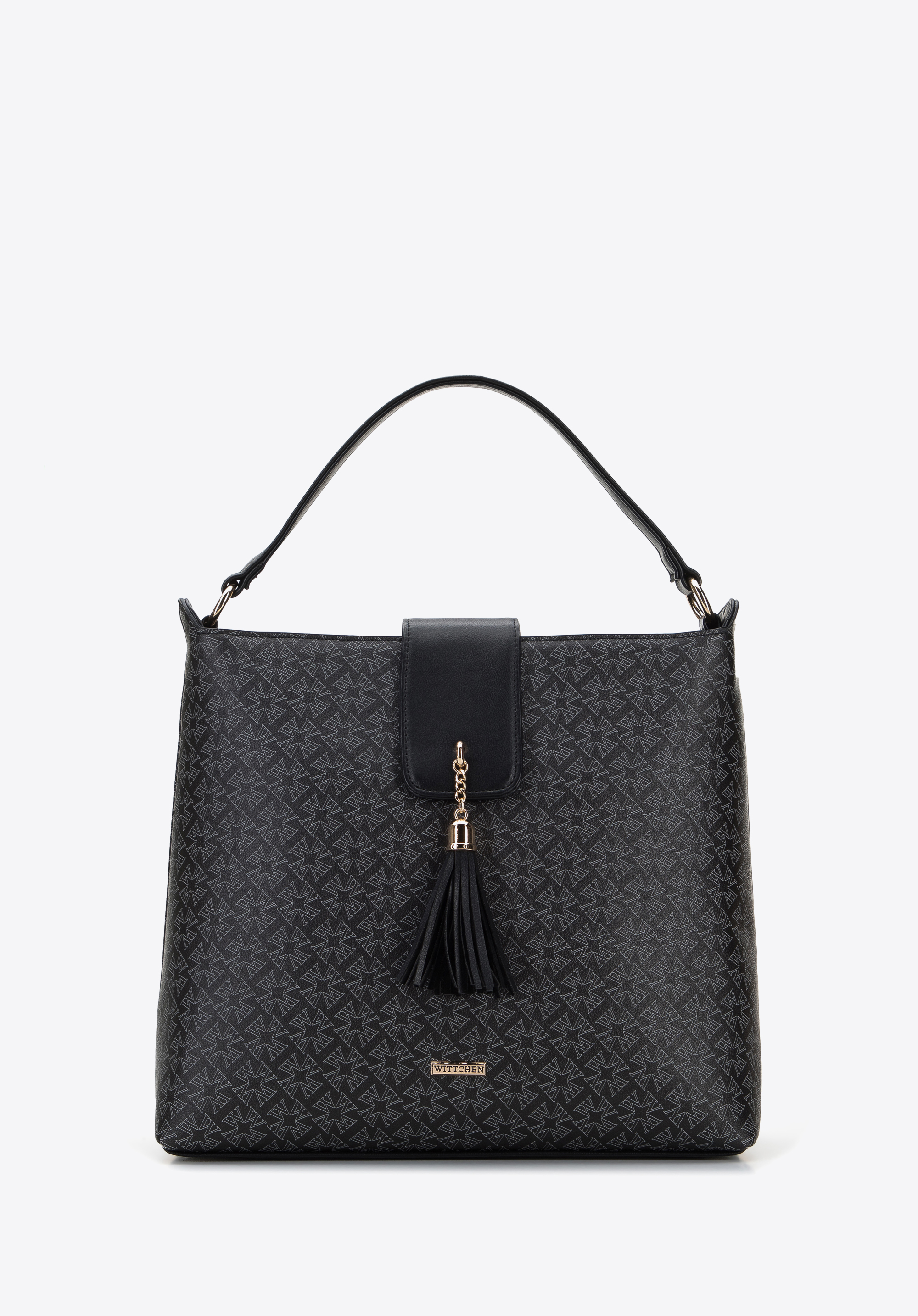Beuteltasche mit Monogramm und Quaste