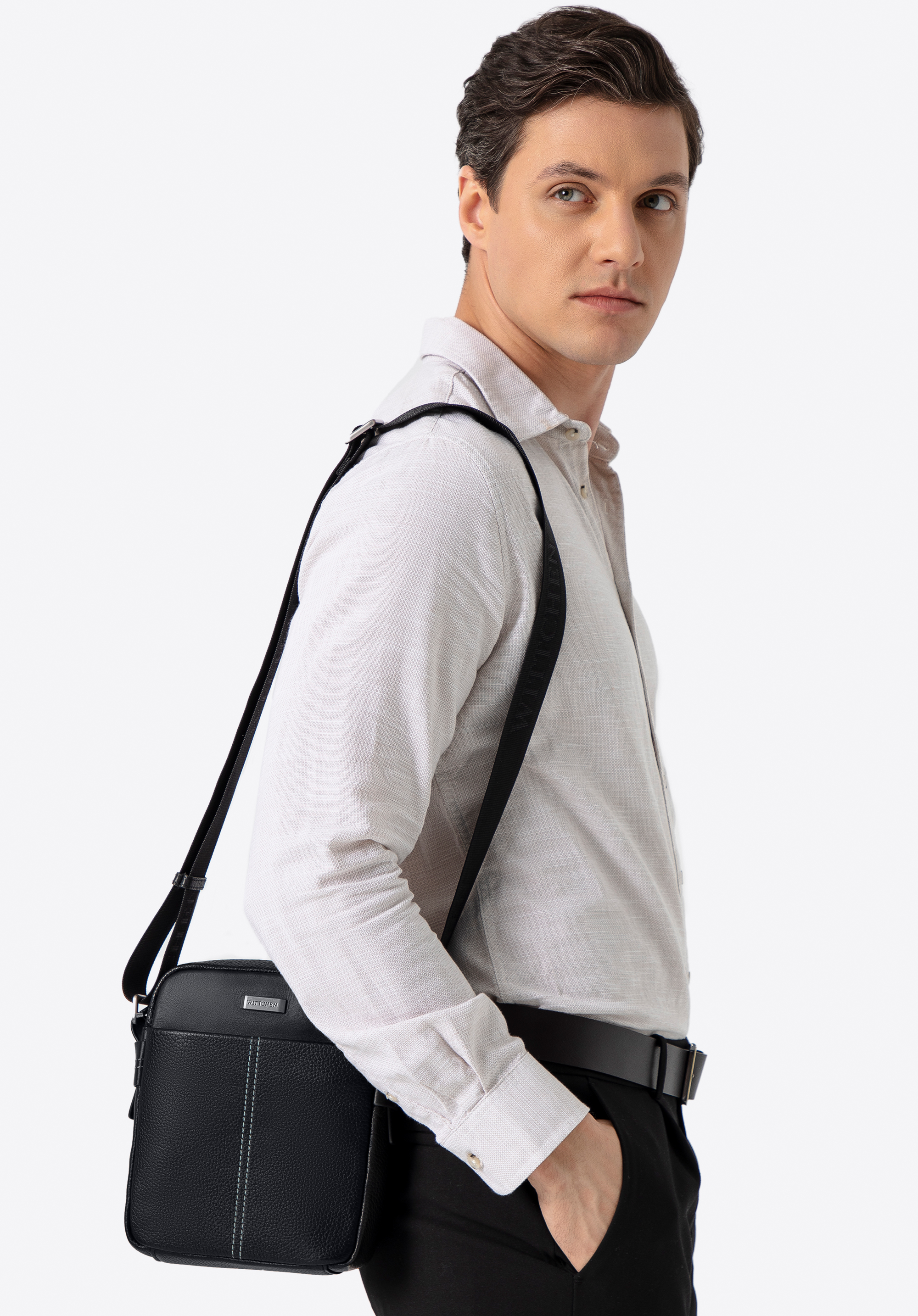 Leder-Umhängetasche für Herren, schwarz, 100-4U-807-1, Bild 1