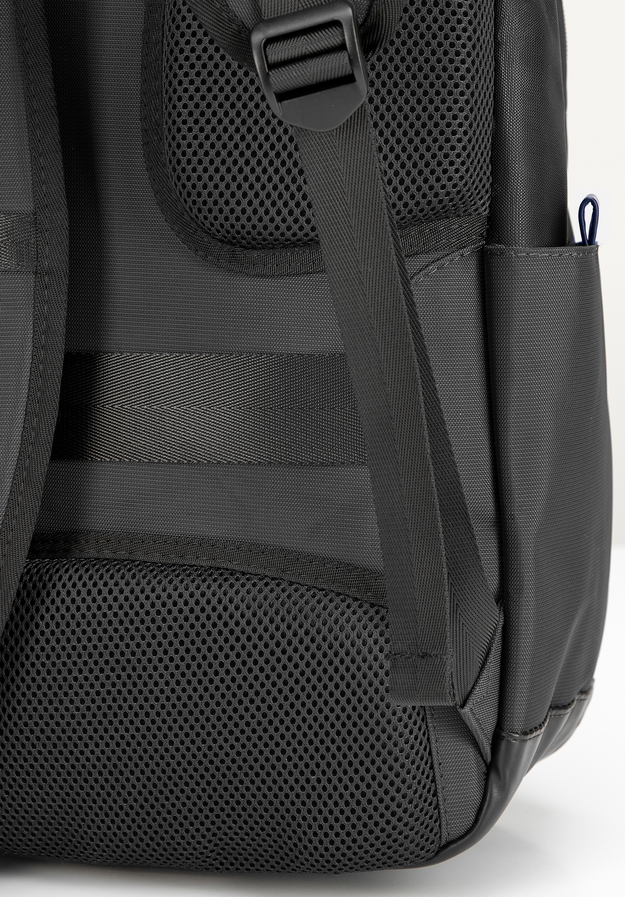 Multifunktionaler Flugzeugrucksack mit geometrischem Muster, schwarz, 102-3P-100-1D, Bild 1