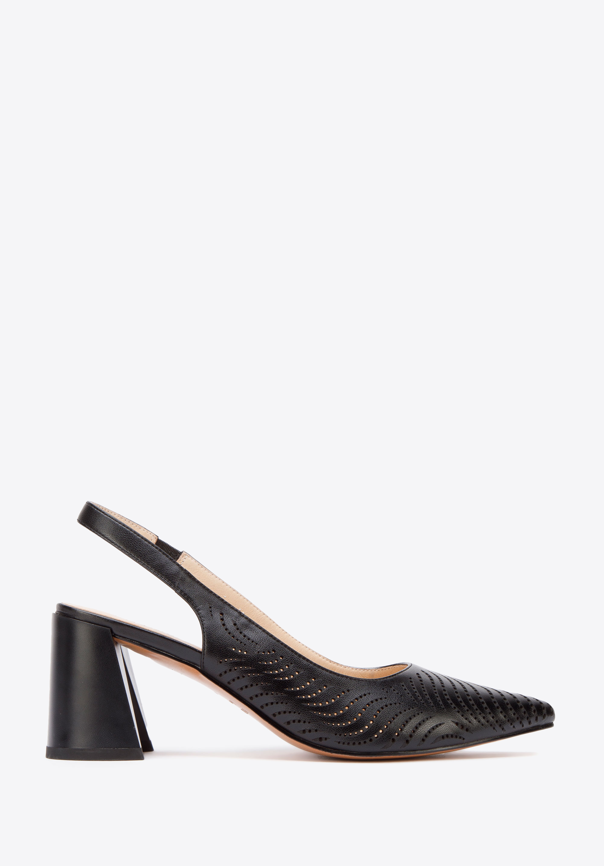 Pumps aus Ajour-Leder mit Absatz