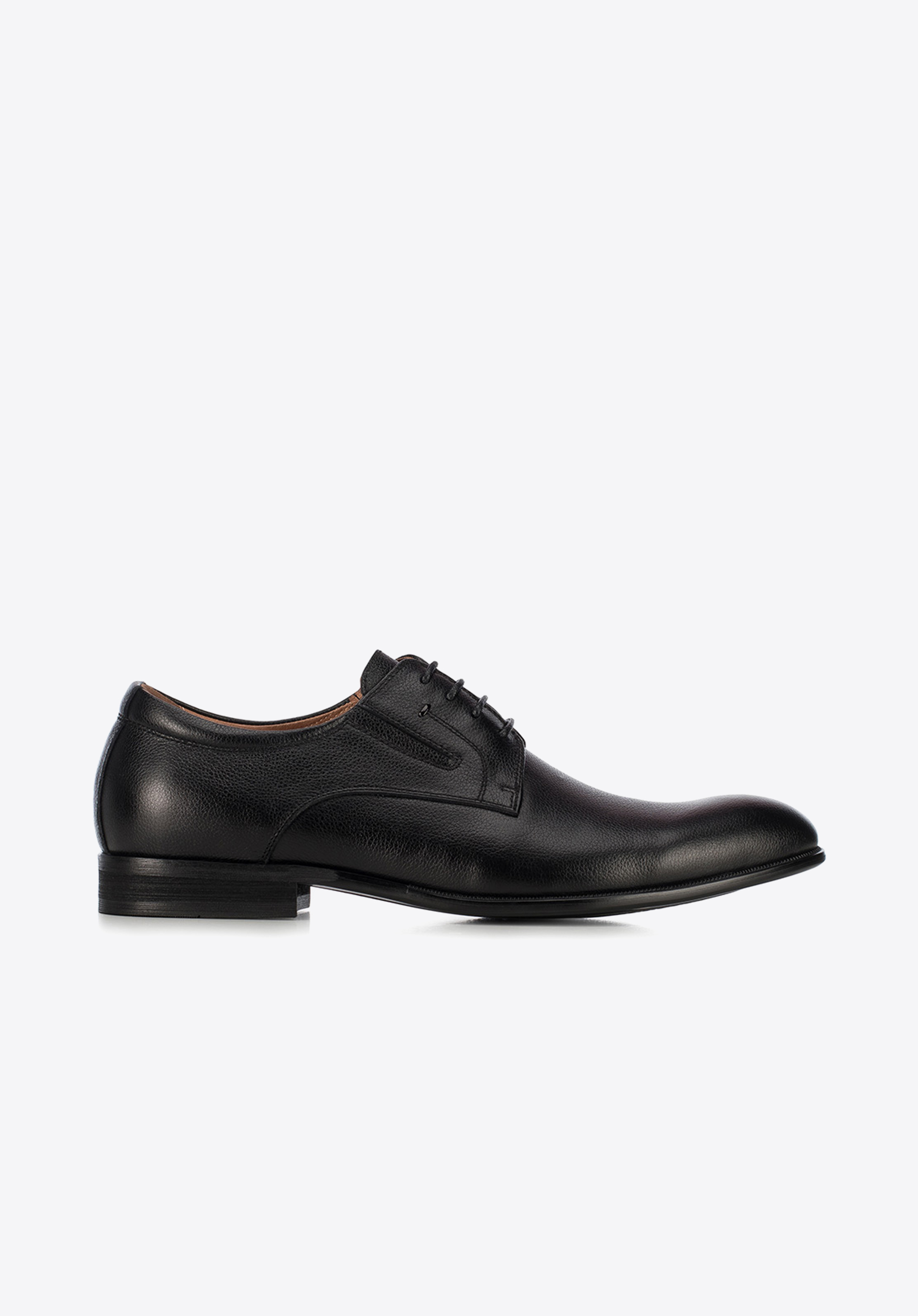 SCHNÜRSCHUHE