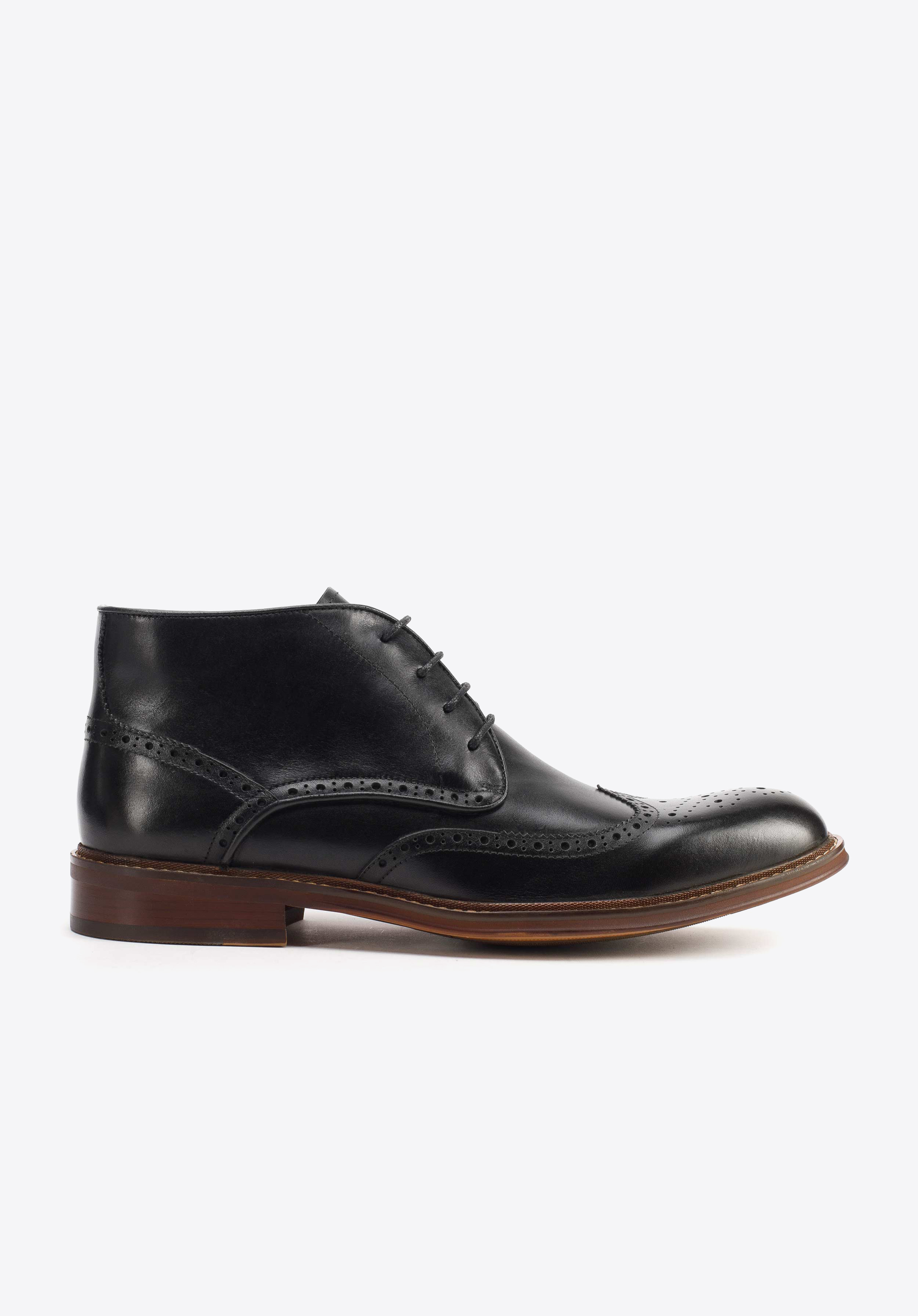 Schnürschuhe aus Leder mit Kontrastnähten, schwarz, 93-M-511-1-39, Bild 1