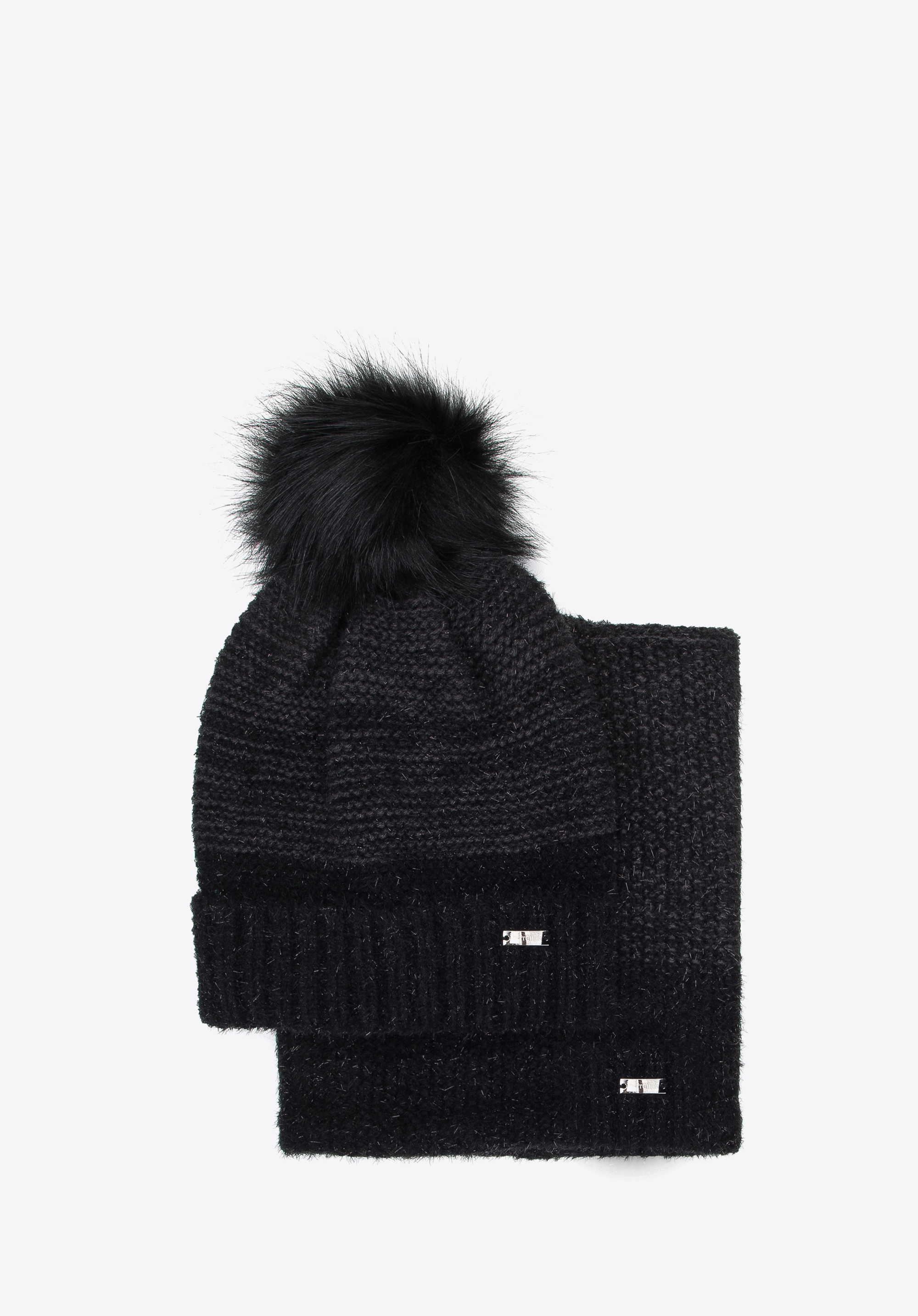 Damen-Winterset mit glänzendem Faden