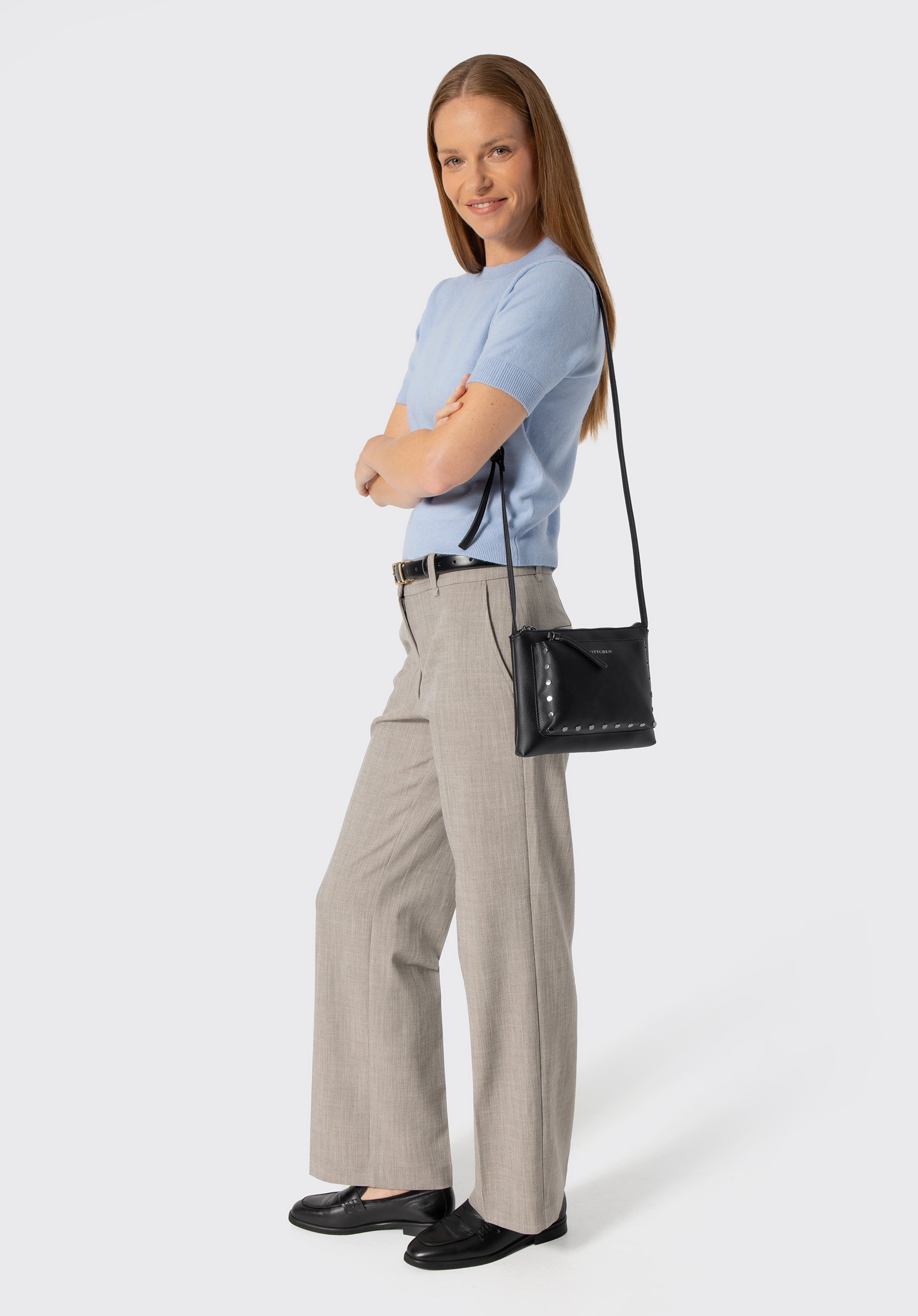 Kleine Damen-Umhängetasche mit Ziernieten, schwarz-schwarzblau, 104-4Y-505-11, Bild 1
