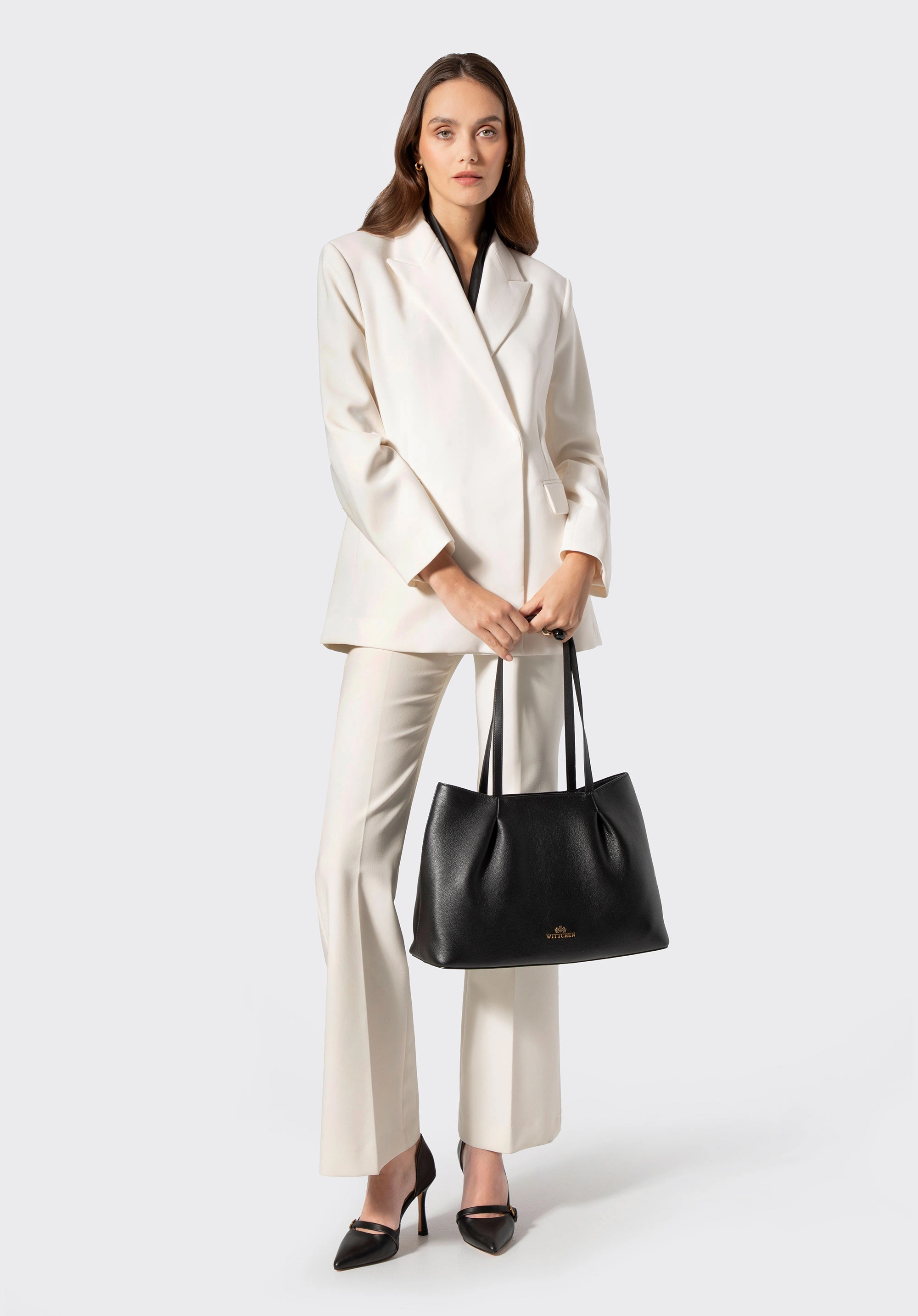Shopper-Tasche aus gerafftem Leder für Damen, schwarz, 103-4E-619-1, Bild 1