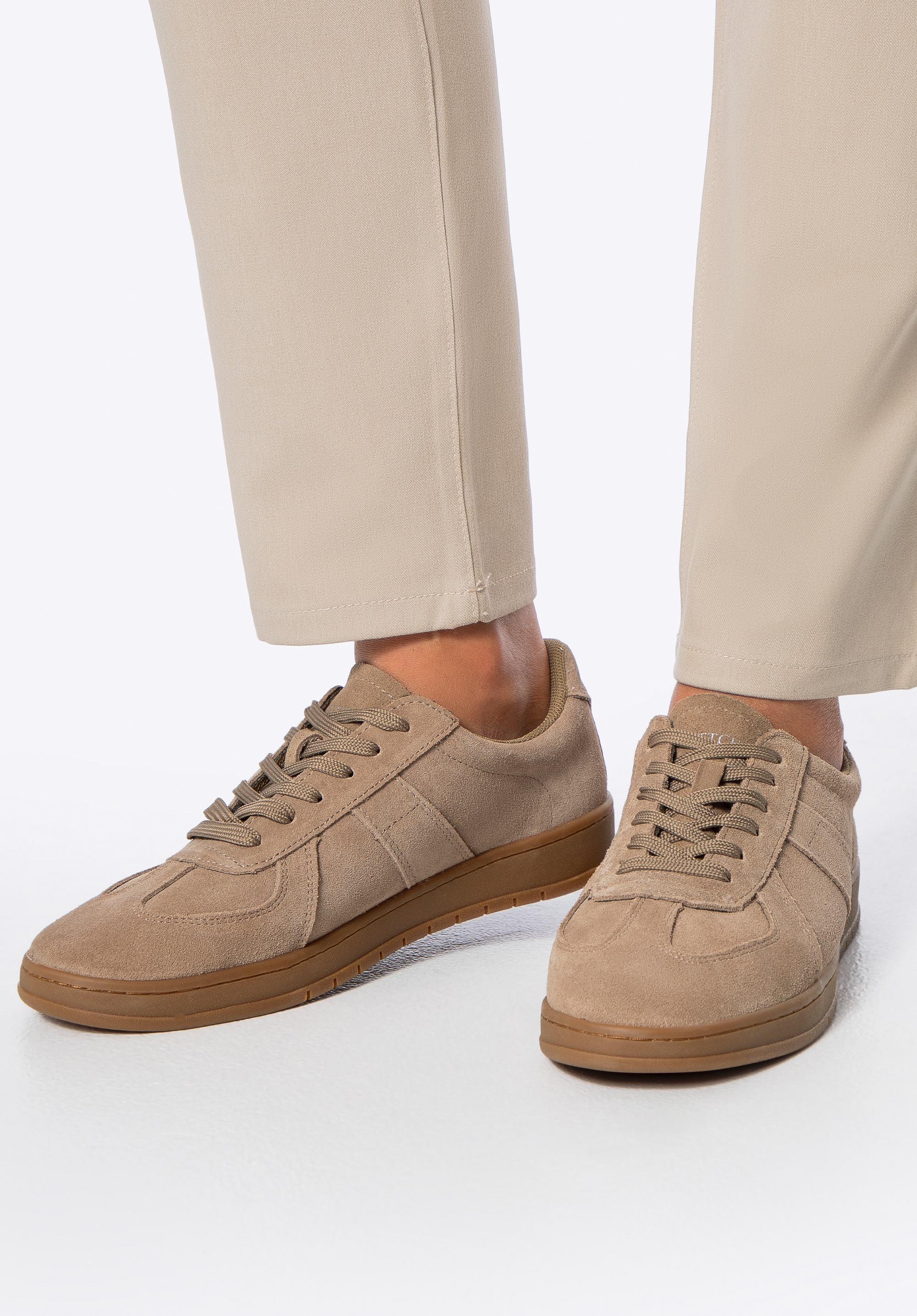 Férfi velúrbőr edzőcipő, sötét bézs, 100-M-500-7-43, Fénykép 4