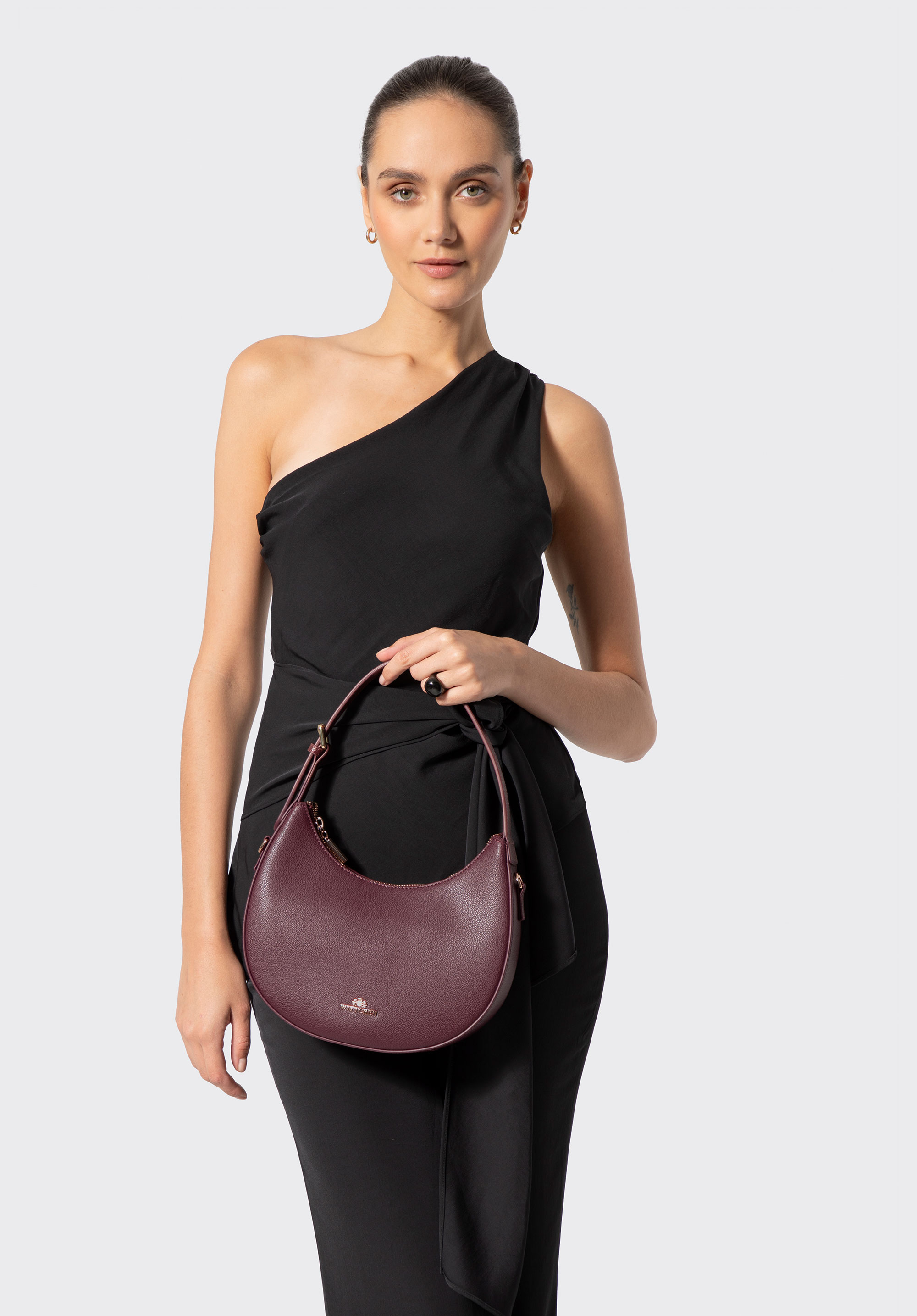 Női bőr félhold alakú crossbody táska, sötét vörös, 103-4E-605-3, Fénykép 1
