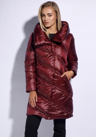 Női steppelt kabát magas gallérral, sötét vörös, 95-9D-402-3-XL, Fénykép 1