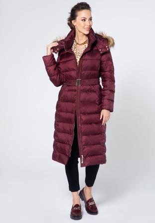 Női steppelt téli kabát szőrmés kapucnival, sötét vörös, 95-9D-400-3-XS, Fénykép 1