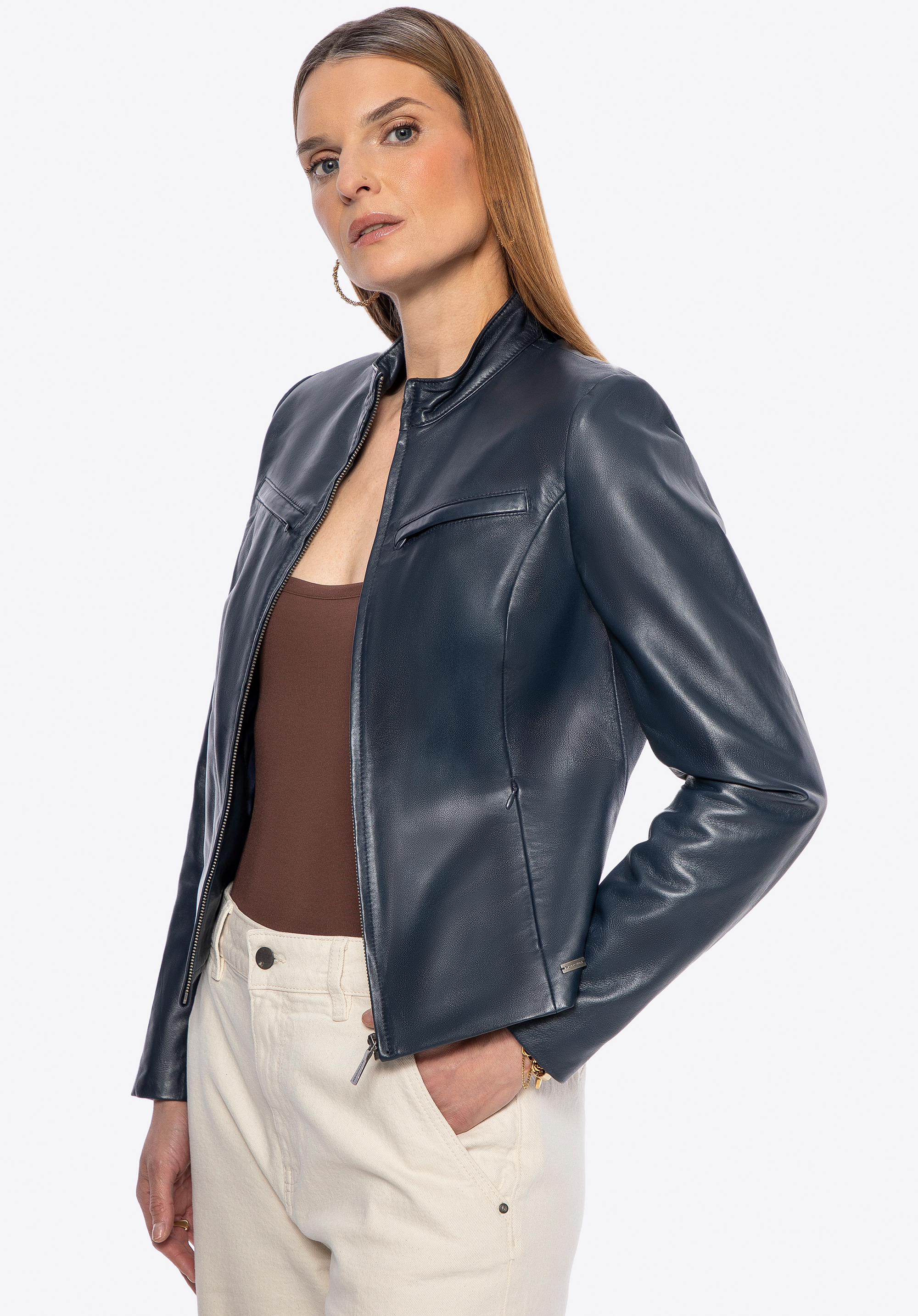 Női karcsúsított bőrdzseki, sötétkék, 100-09-801-N-M, Fénykép 1