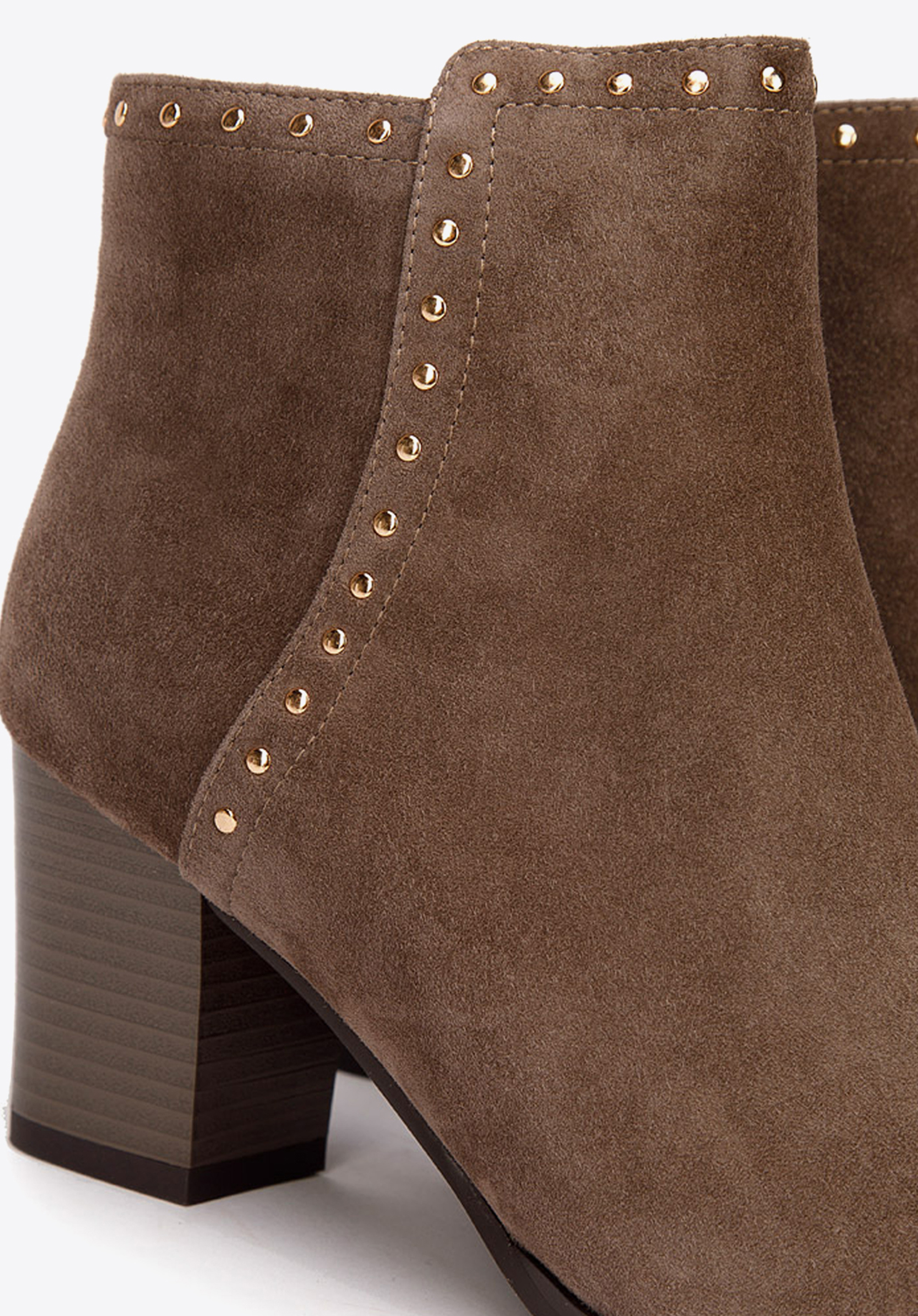 Stiefelette aus Wildleder mit Nieten, taupe, 93-D-960-4-35, Bild 1
