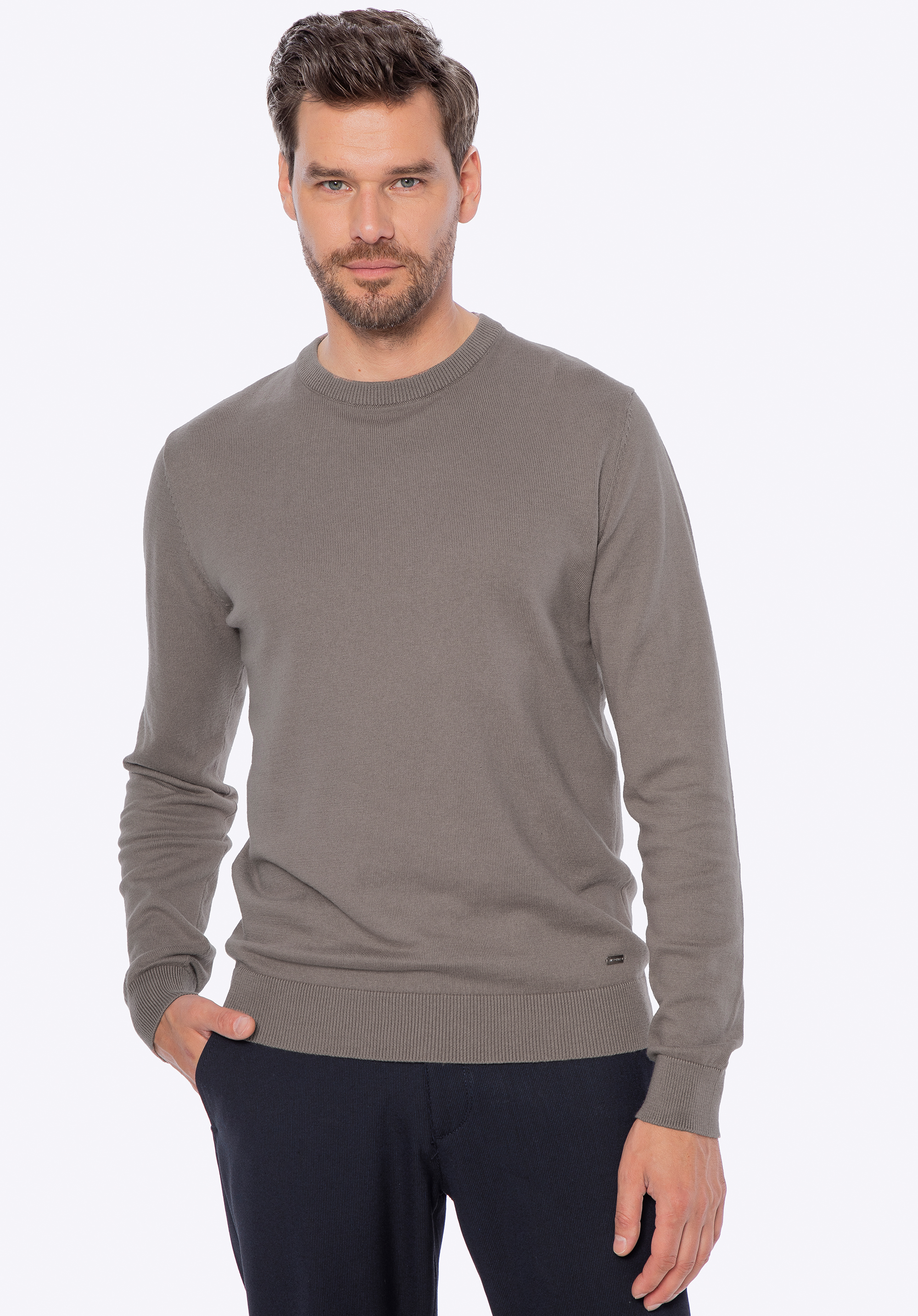 Чоловічий светр з бавовни з додаванням кашеміру темно-бежевий