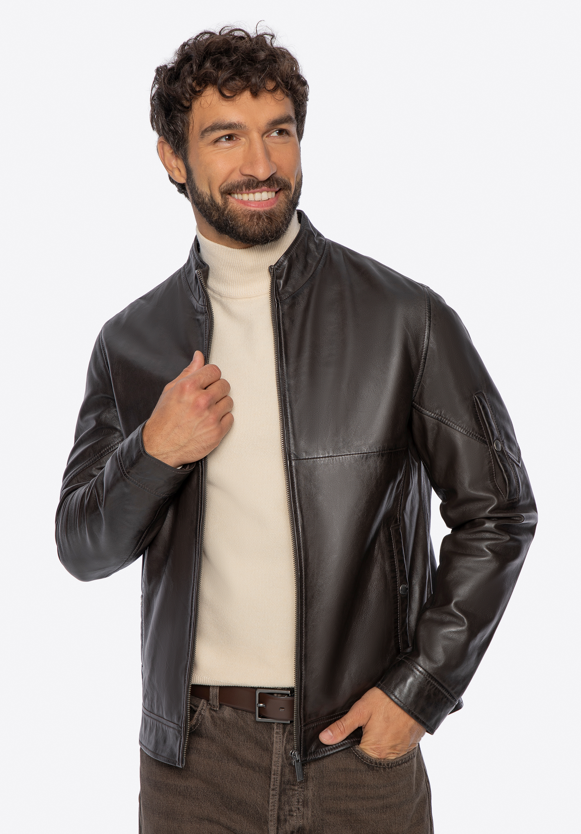 Чоловіча куртка з овечої шкіри з кишенею на рукаві, темно-коричневий, 101-09-854-4-S, Фото 1