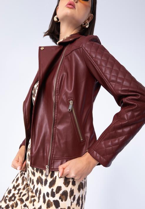 Dámská bunda z ekologické kůže s prošívanou vsadkou, třešňová, 97-9P-102-P-XL, Obrázek 20