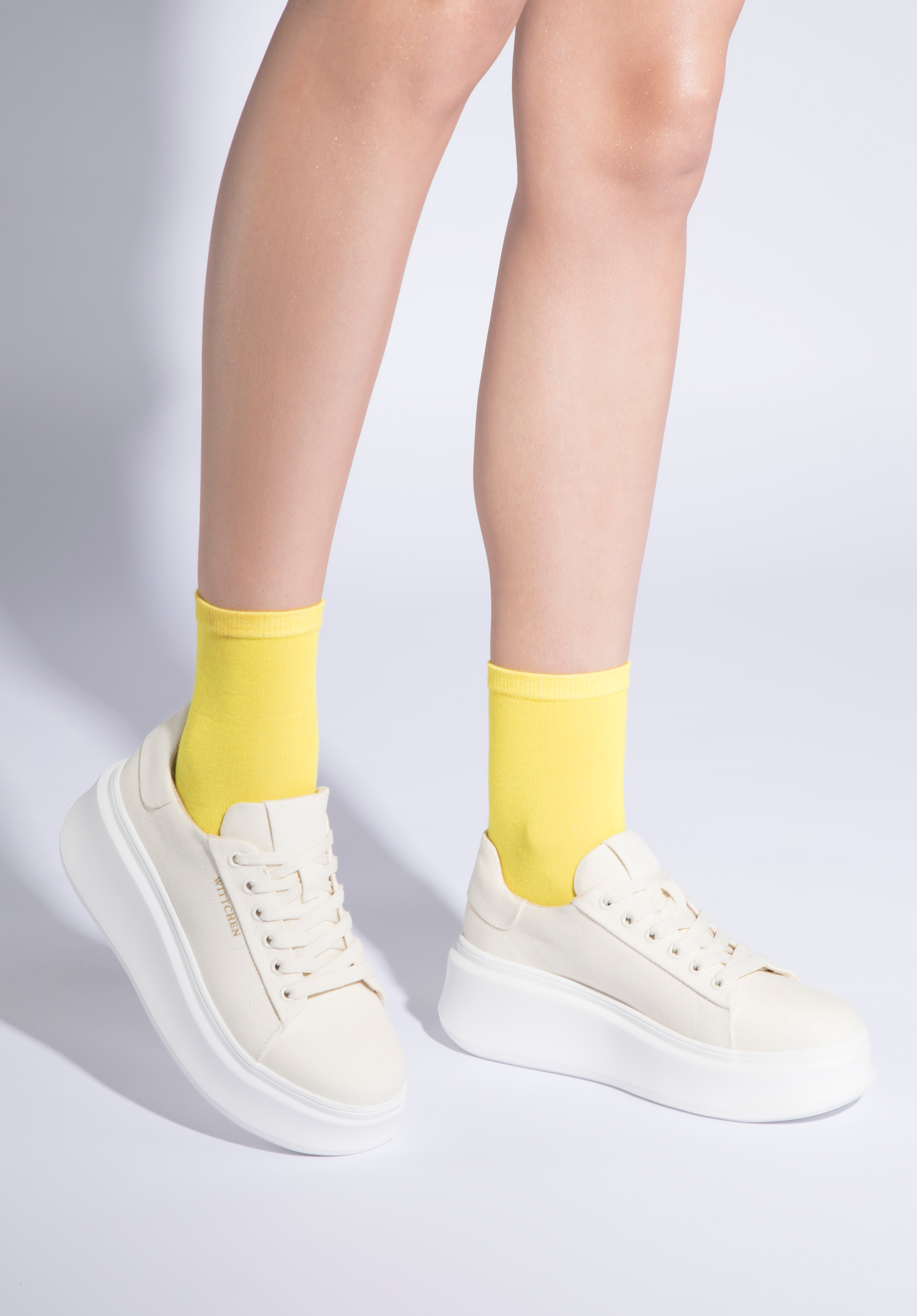 Klasszikus női vastag talpú sneakers