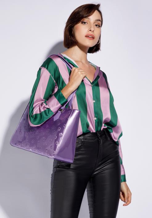 Geantă shopper din piele lucioasă cu monogramă, violet, 34-4-098-6L, Fotografie 15
