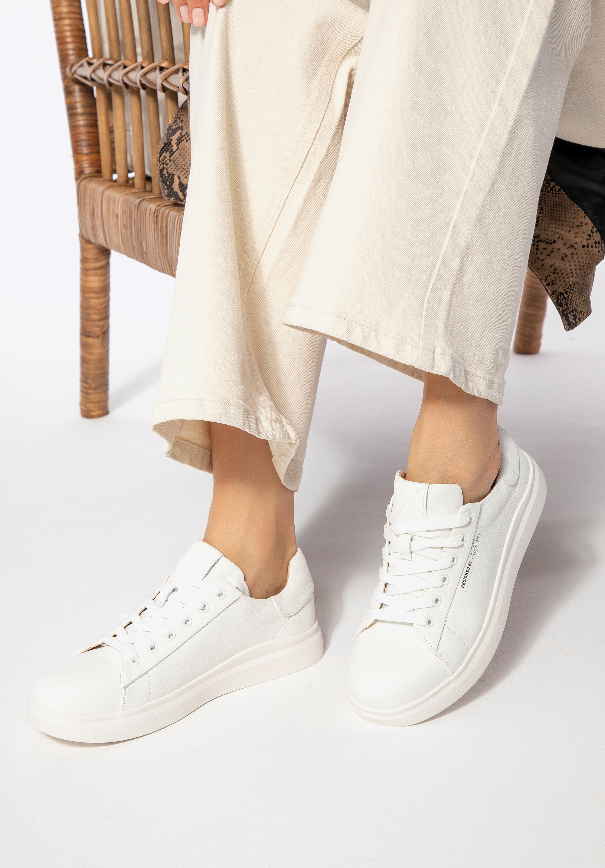 Stilvolle Plateau Sneaker Weiss Damen Fotos