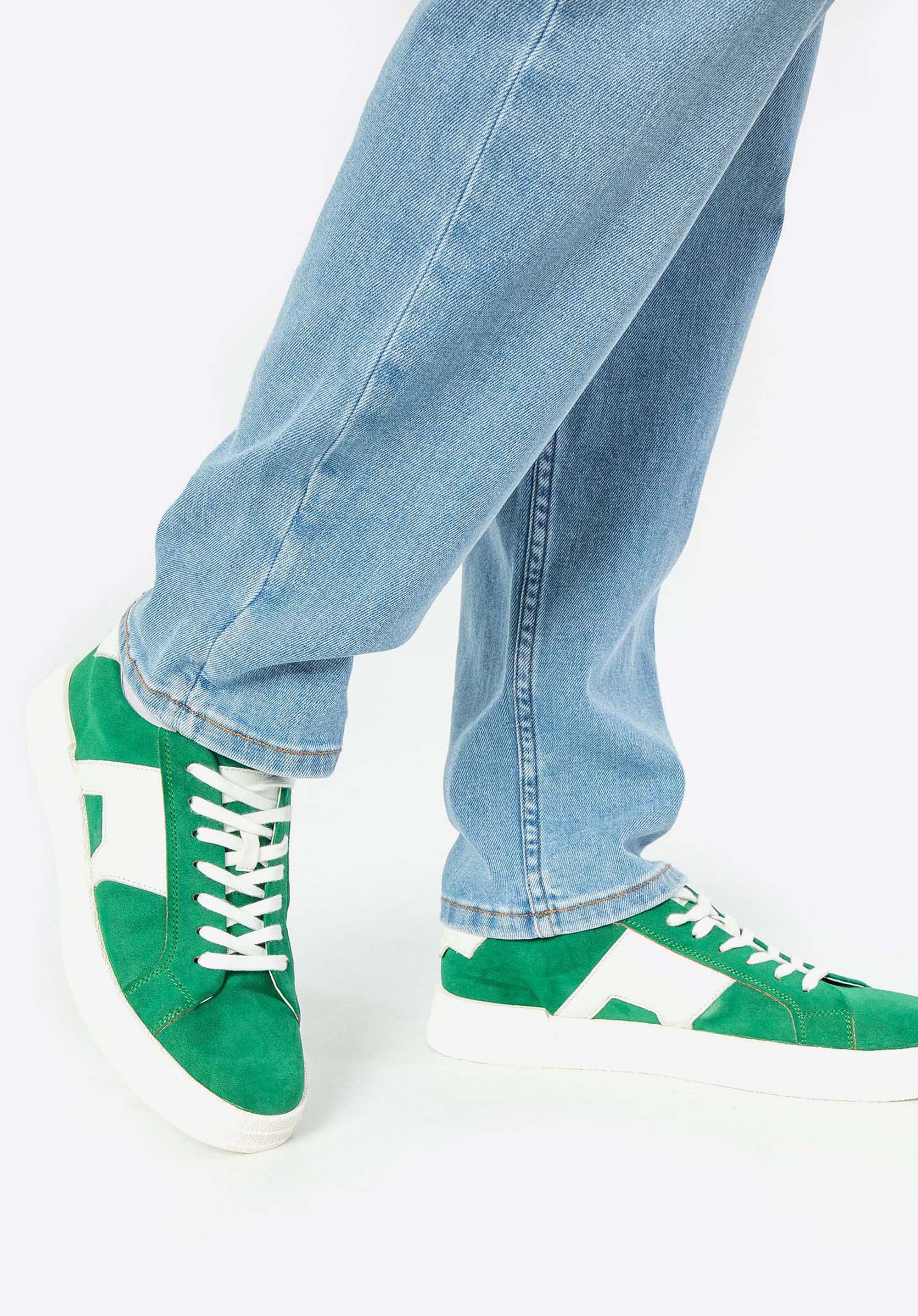 Pánske tenisky s kontrastnou podrážkou, zelená, 99-M-712-Z-44, Obrázok 1