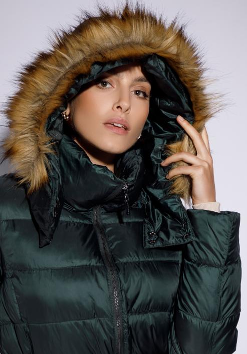 Női steppelt téli kabát szőrmés kapucnival, zöld, 95-9D-400-1-L, Fénykép 6