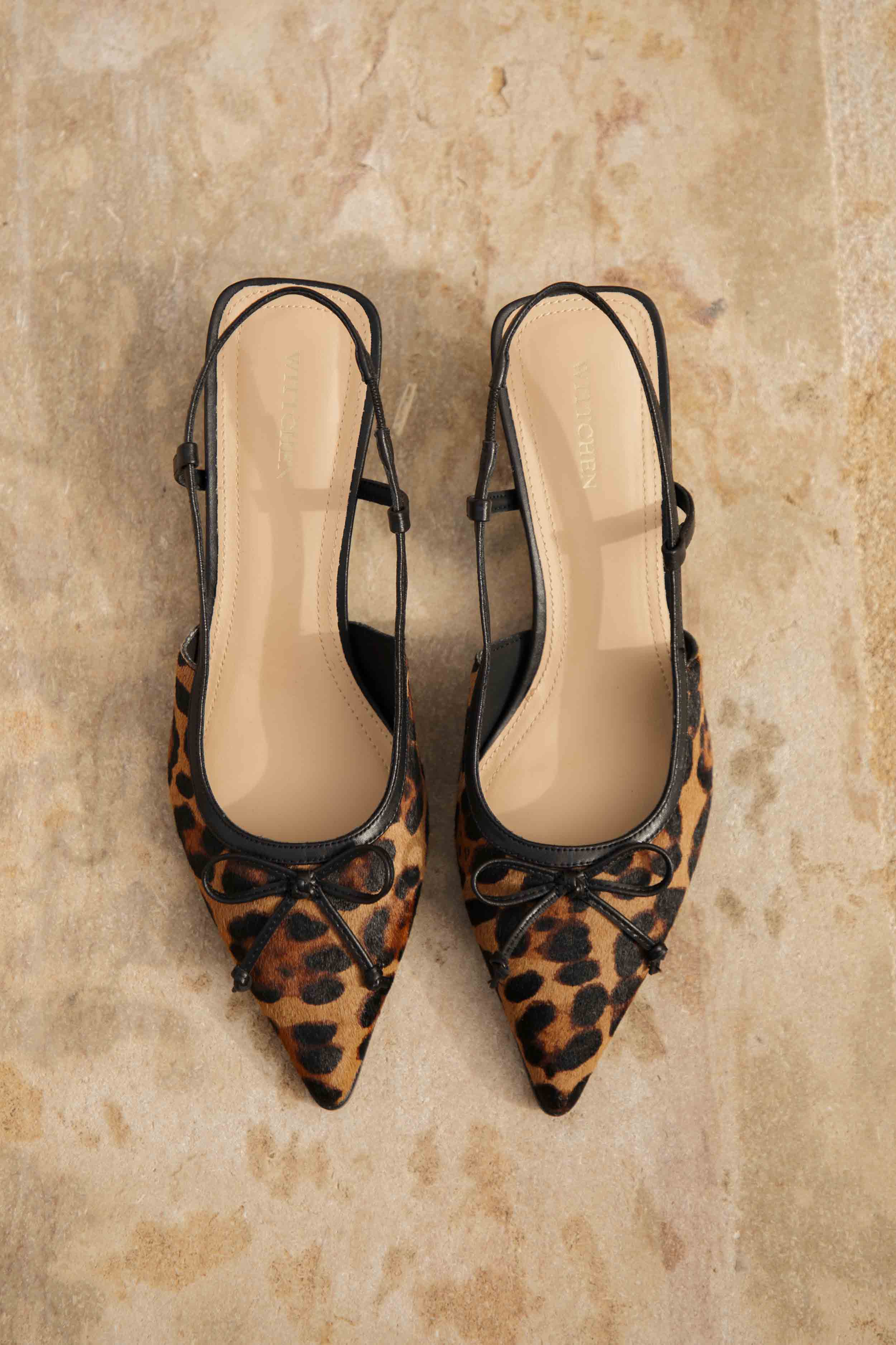 Жіночі туфлі-човники з натуральним ворсом коричнево-чорні