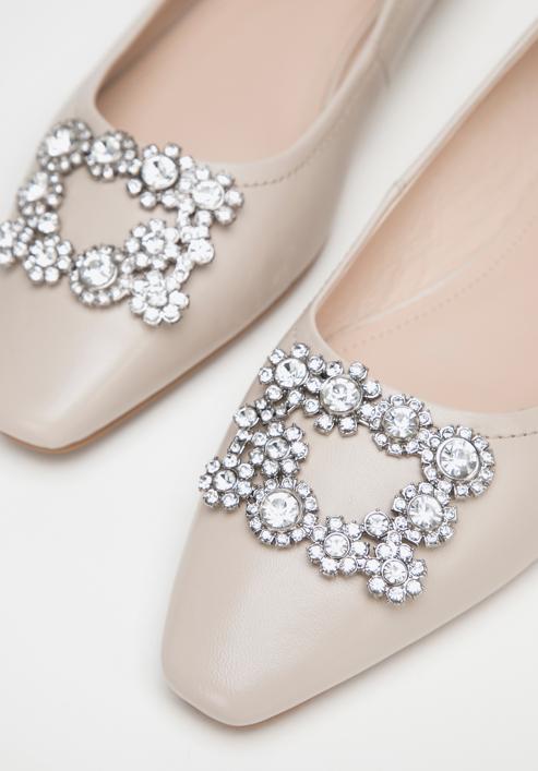 Leather ballerina shoes with crystal buckle, light beige, 98-D-956-9-35, Photo 7
