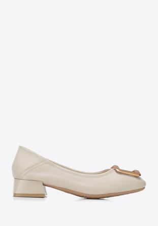 Leather ballerina shoes with decorative buckle detail, beige, 94-D-950-P-37, Photo 1